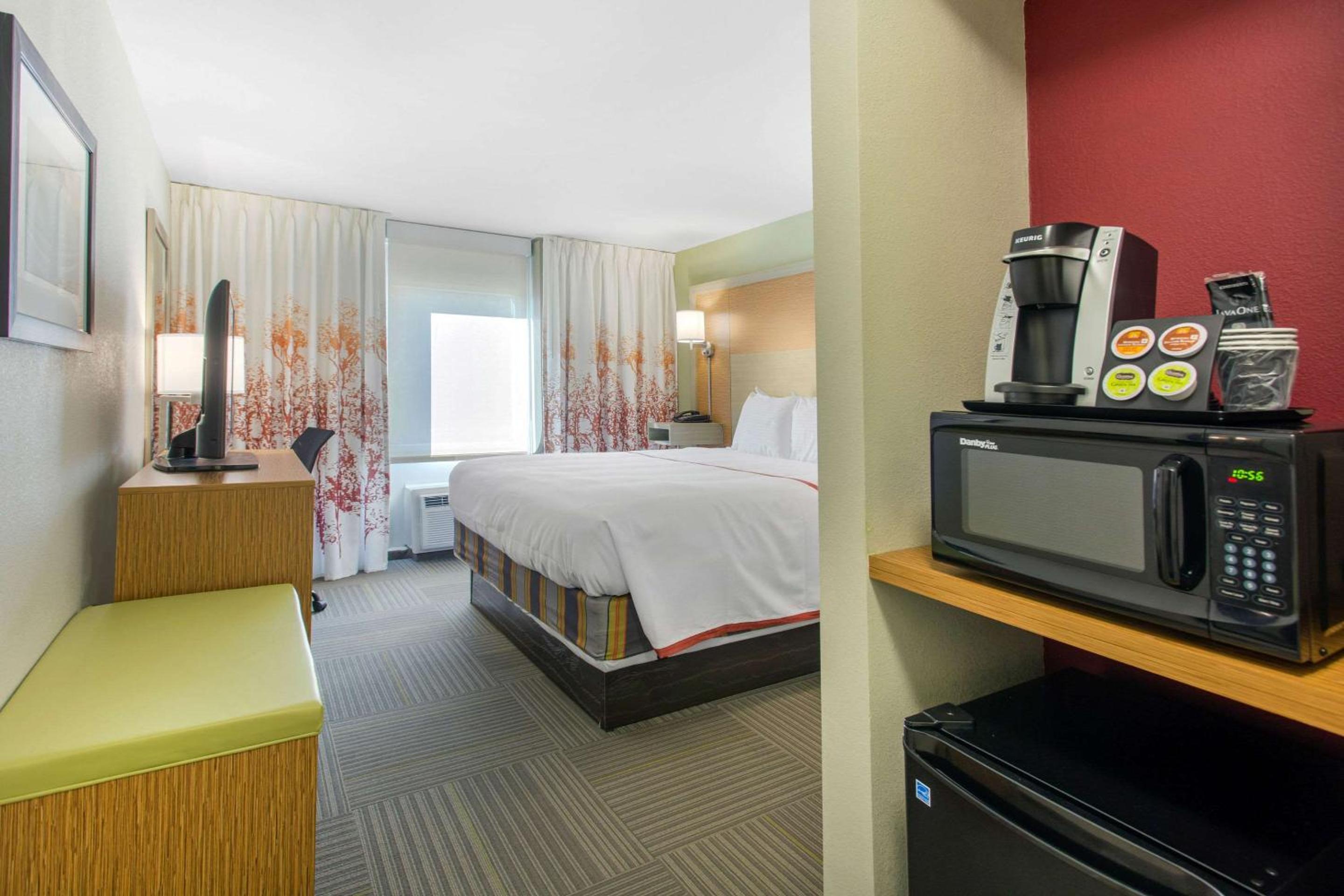Gallus Stadium Park Inn, an Ascend Collection Hotel