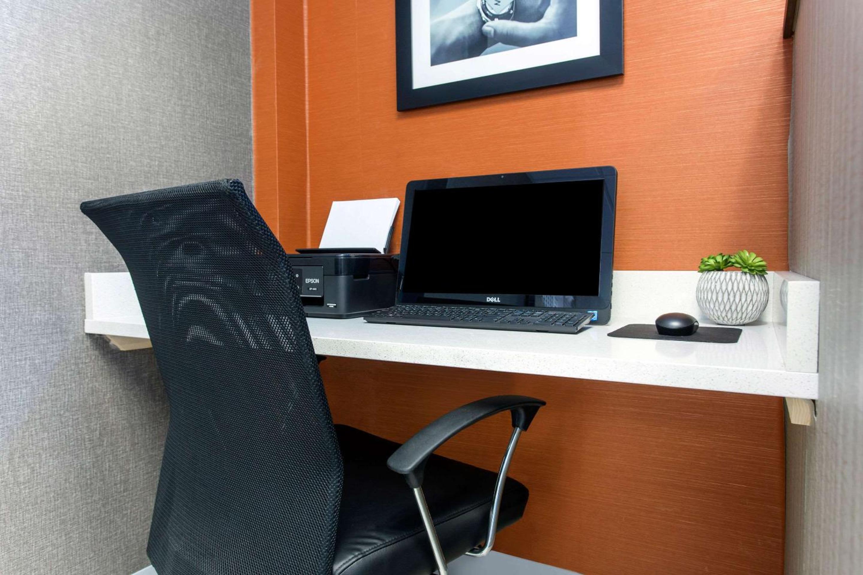 Gallus Stadium Park Inn, an Ascend Collection Hotel
