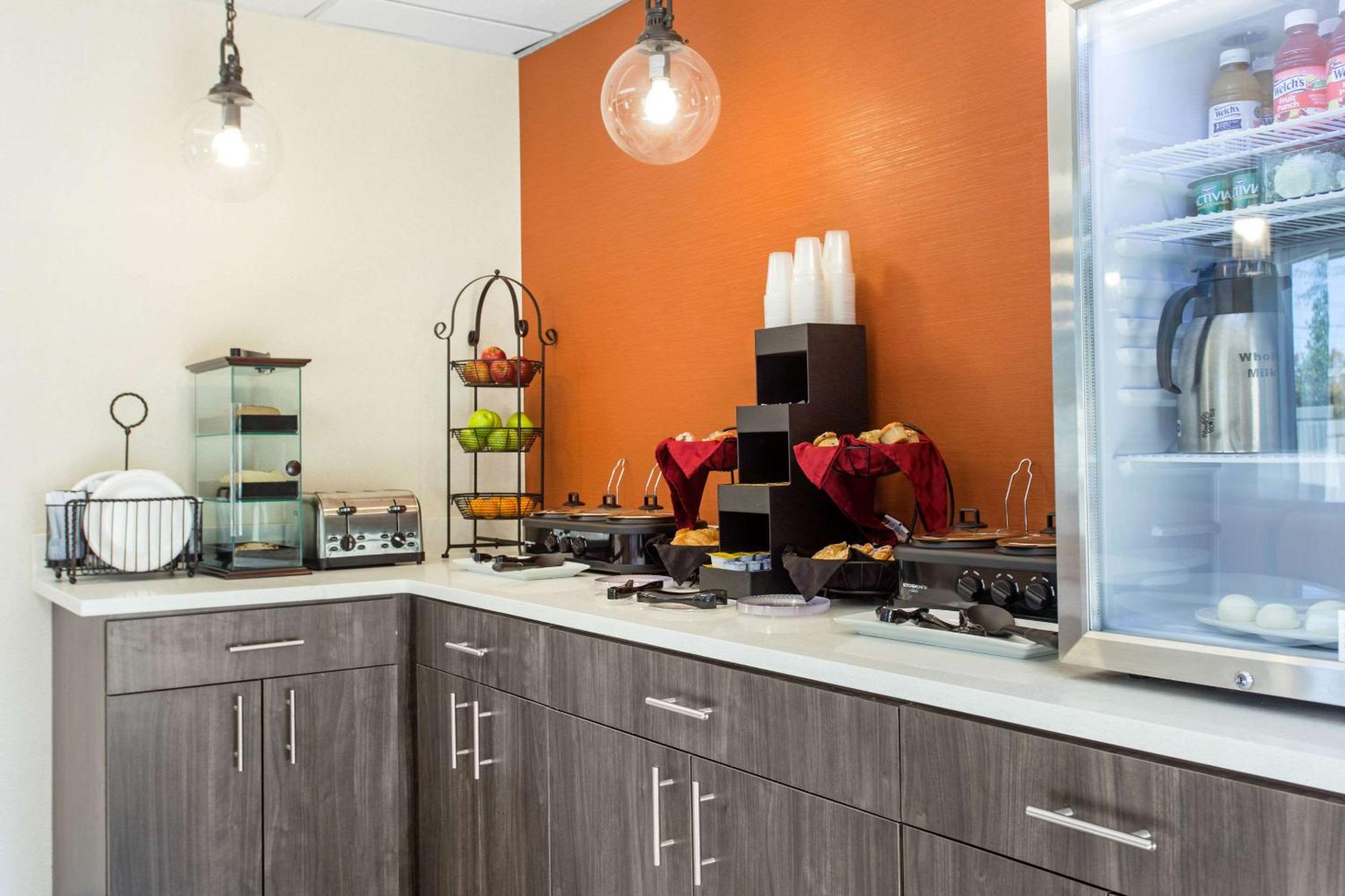 Gallus Stadium Park Inn, an Ascend Collection Hotel