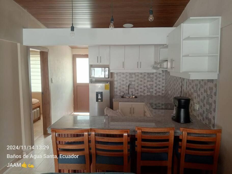 Refúgiate en el Paraíso Casa de Ensueño en Baños