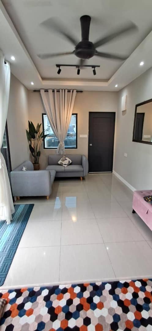 Tiny Tijani Homestay