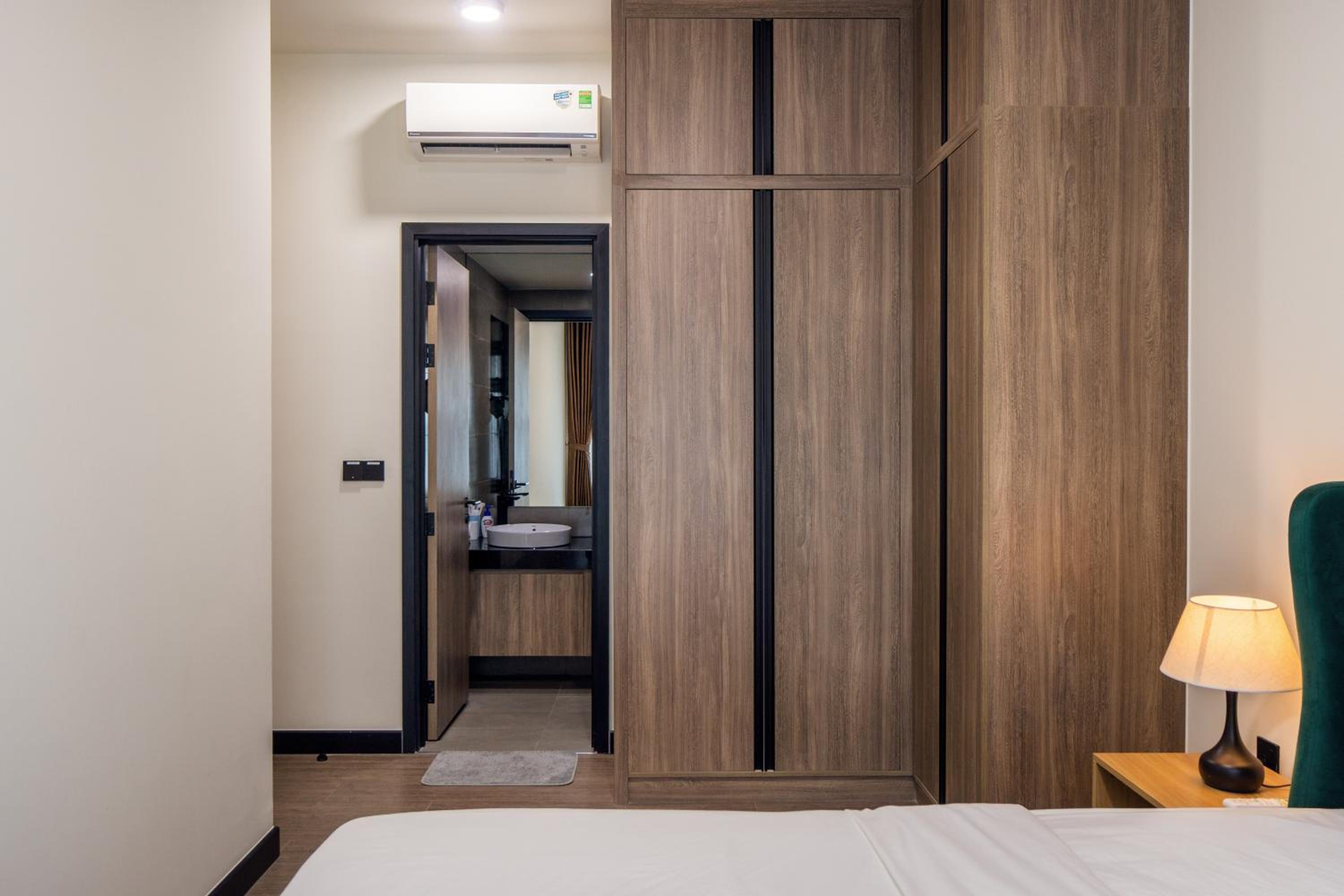 Tropical House - New Apartment at Delasol