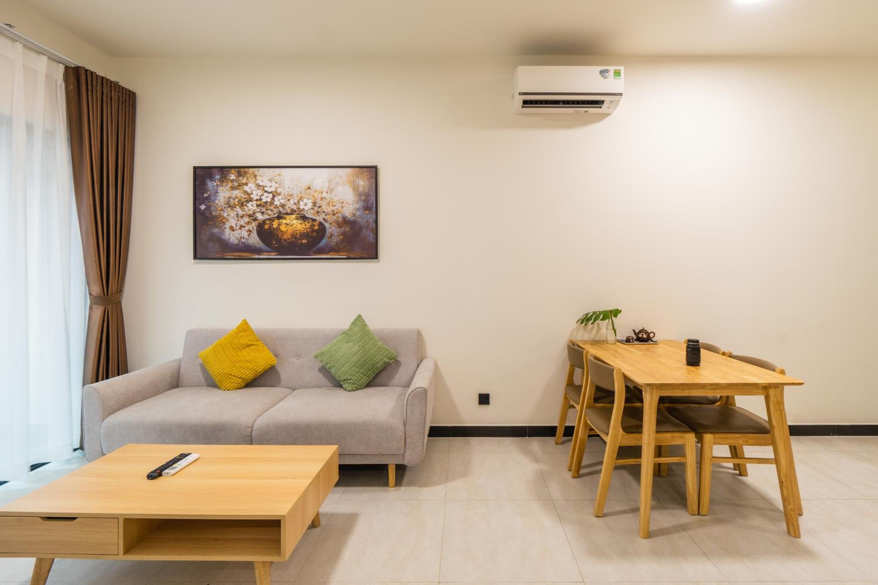 Tropical House - New Apartment at Delasol