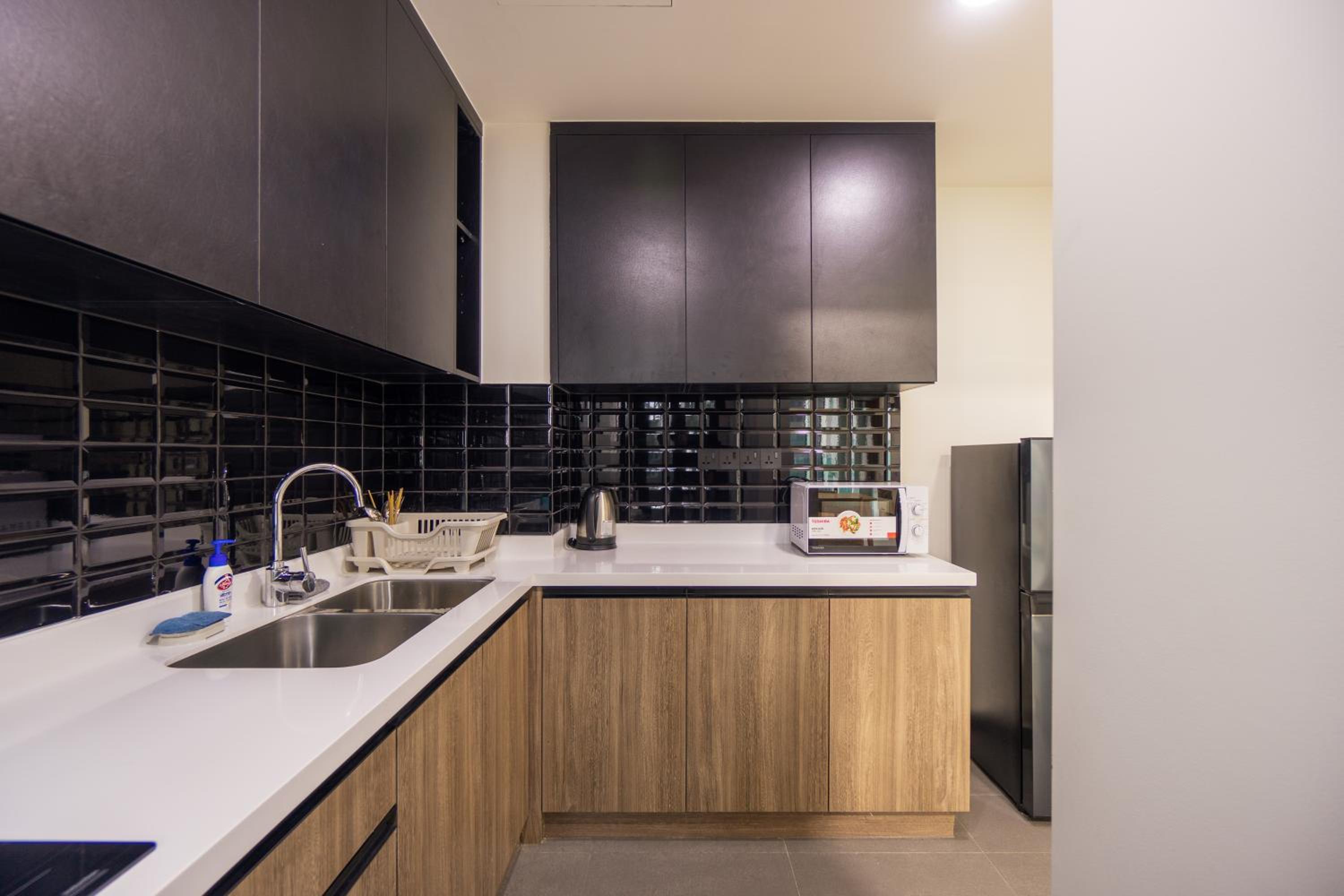 Tropical House - New Apartment at Delasol
