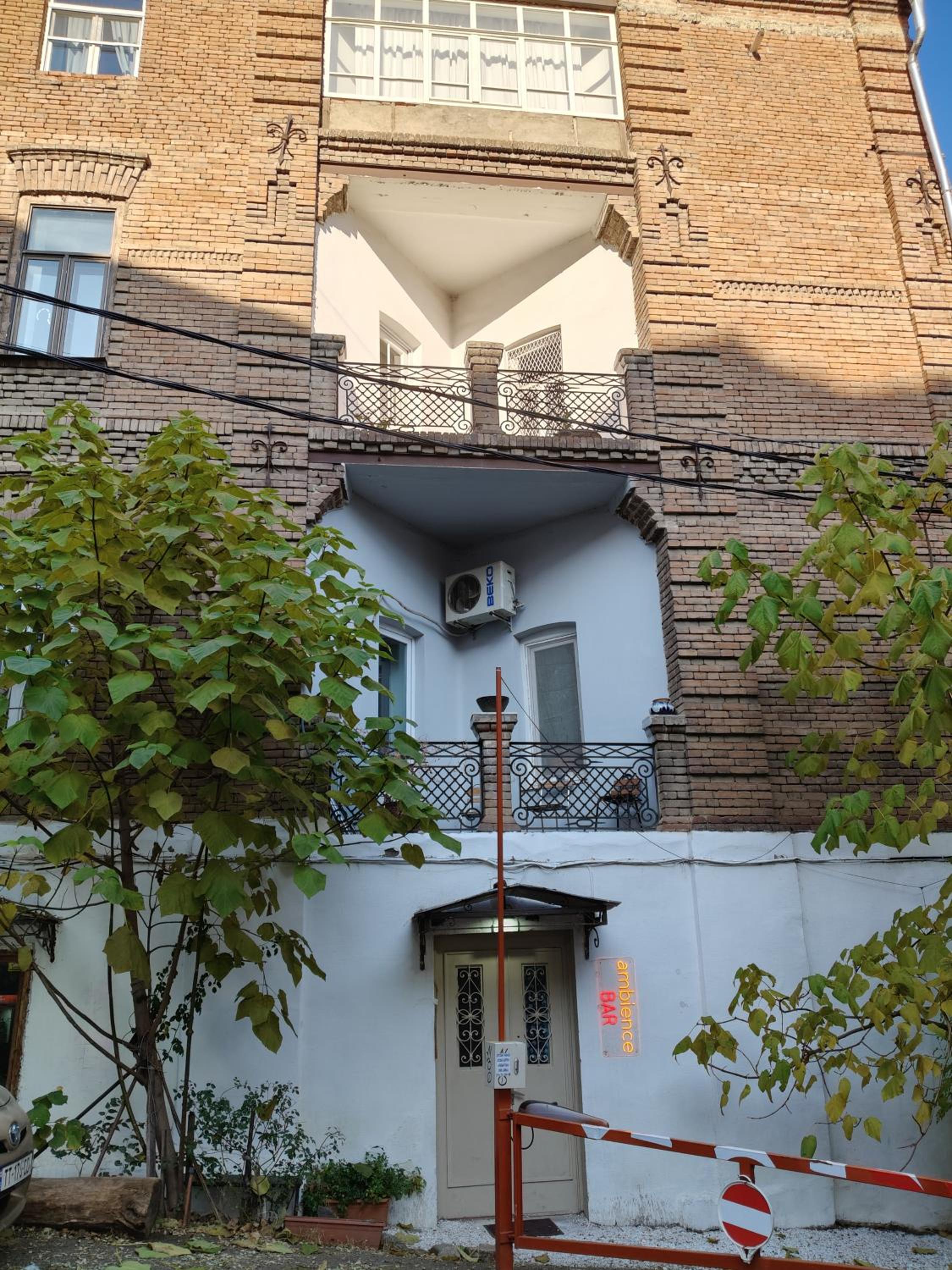 Ambience Hostel & Apartments