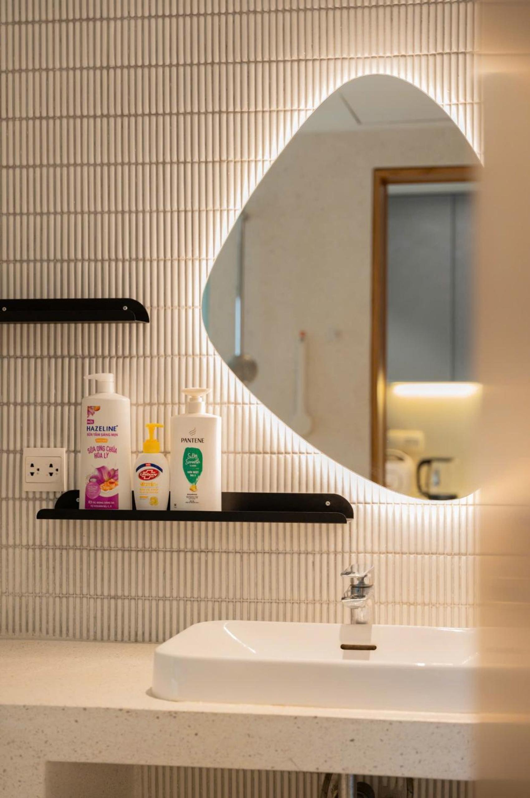 Sunny - D'capitale Tranquil Suites