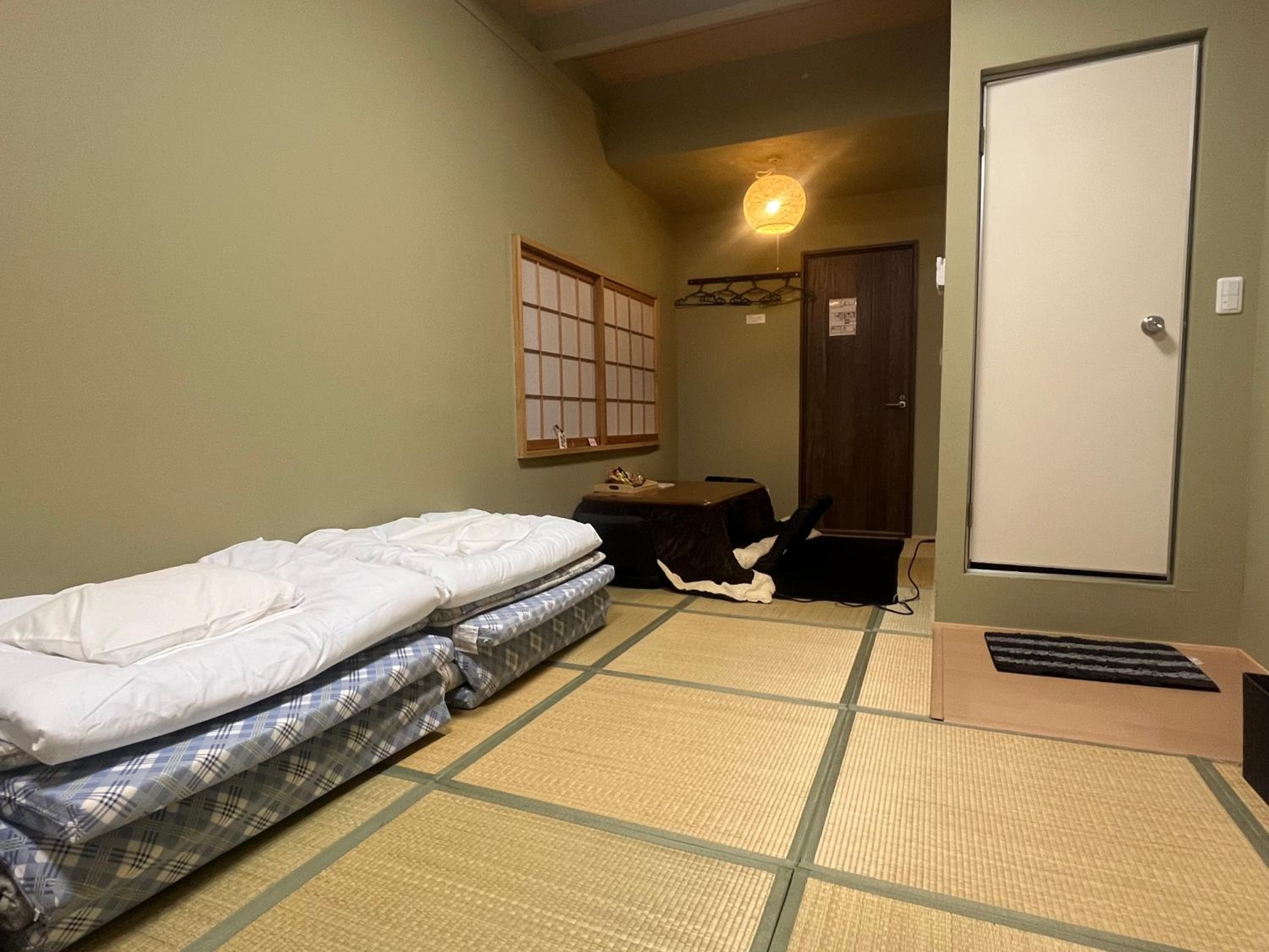 Local Japanese Stay & Sake Experience Namba area