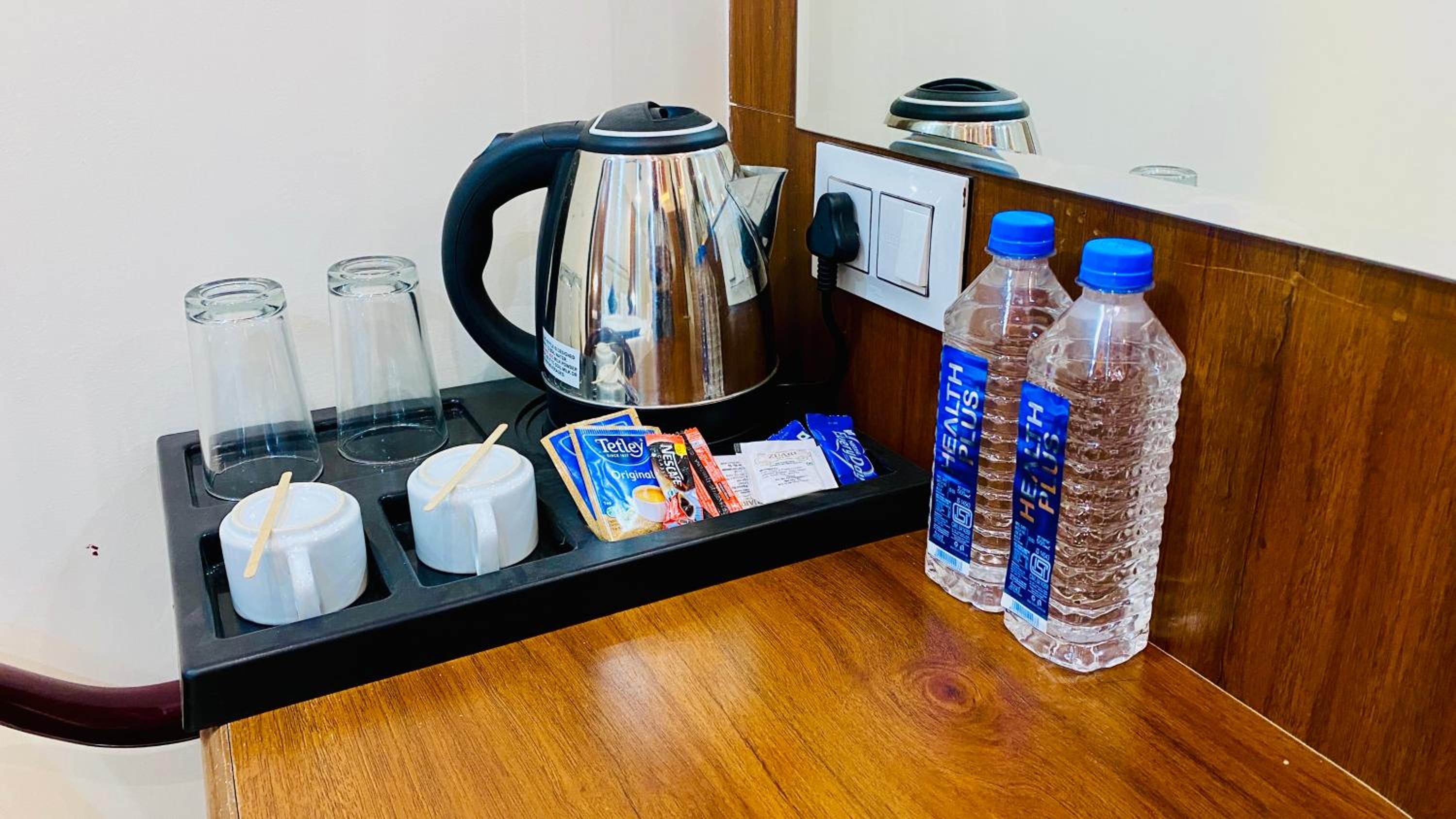 Hotel Pravasa Stay, Dewas Naka