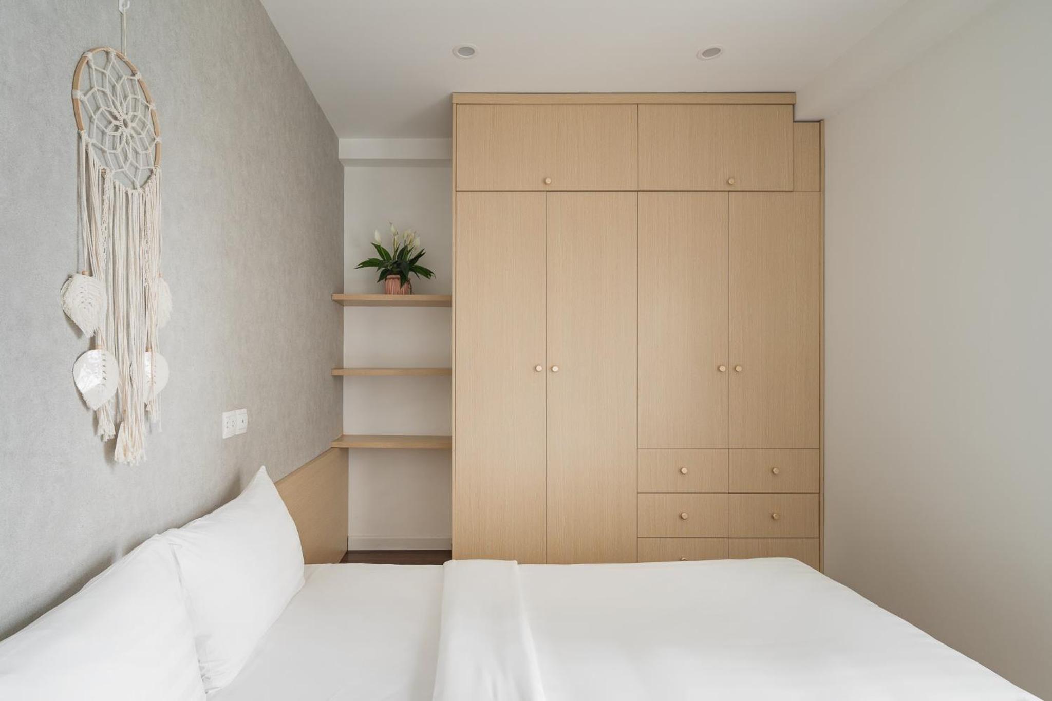 Sunny - D'capitale Tranquil Suites