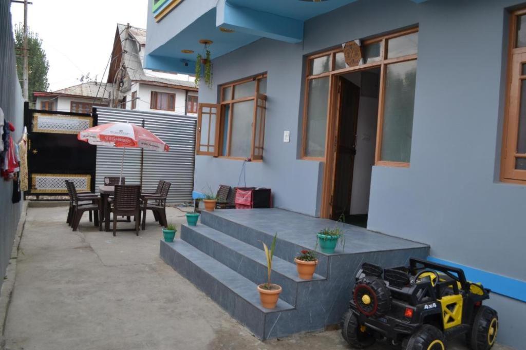 Ramdan Paying Guest House view 4