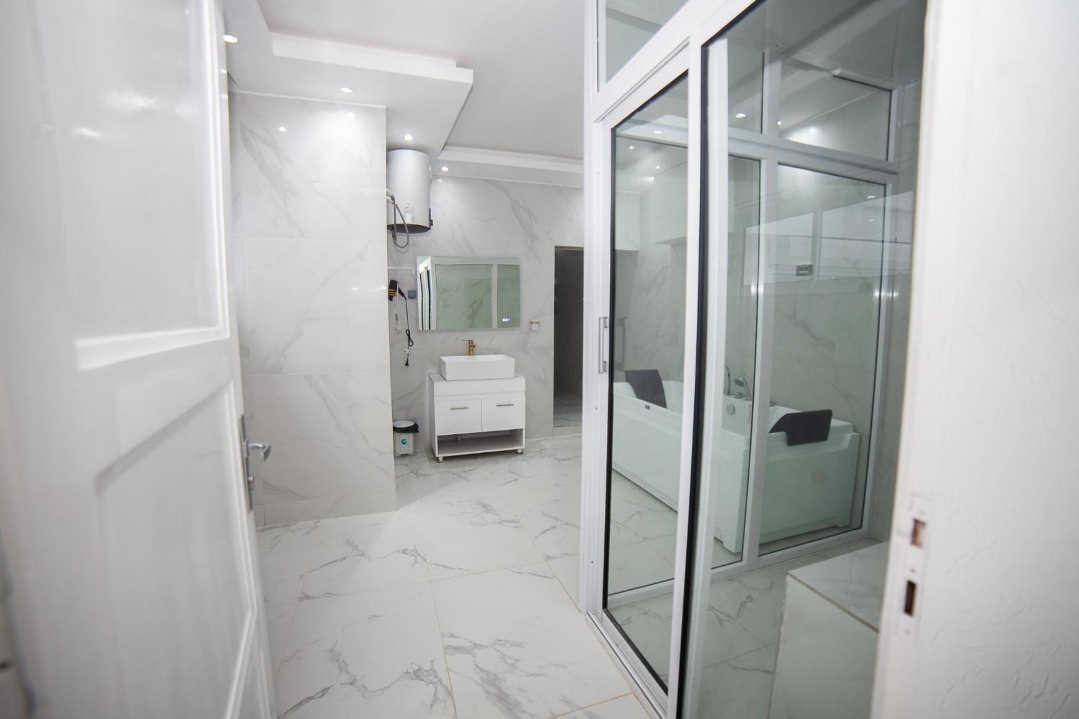 Kapreece Luxury Home
