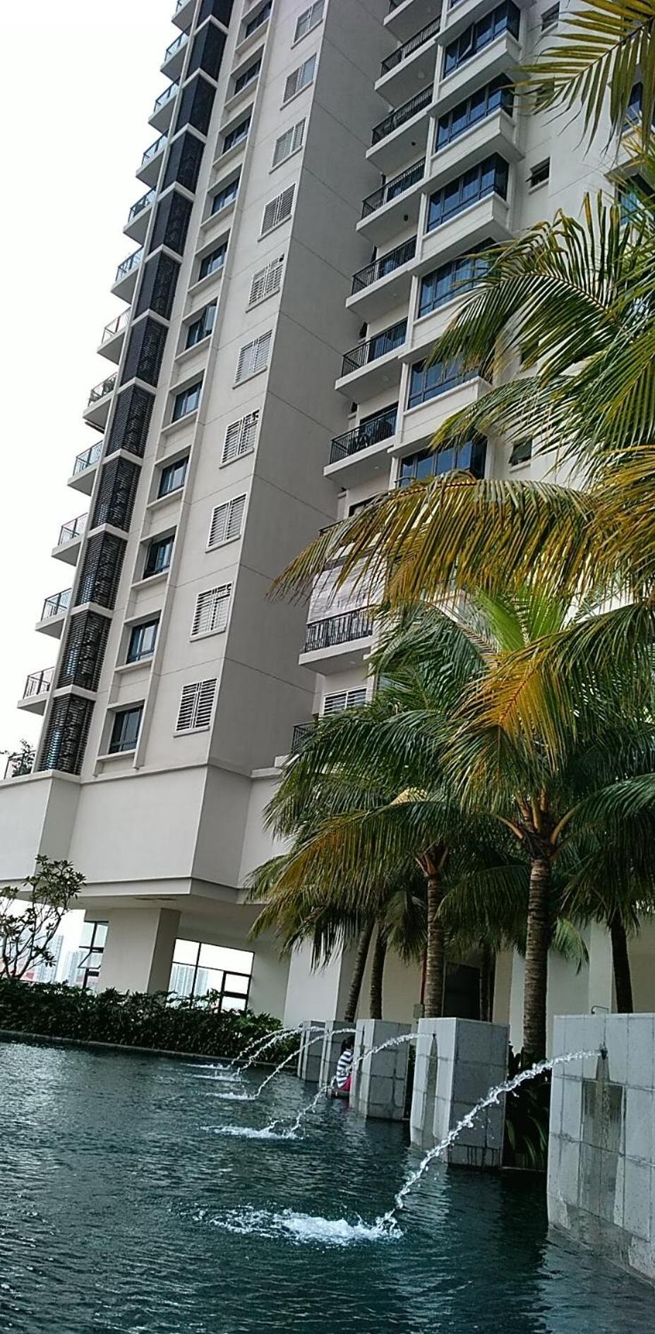 RESORT HOME WITH GOLF AND KLCC CITY VIEW NEAR TO BUKIT JALIL STADIUM & AXIATA ARENA