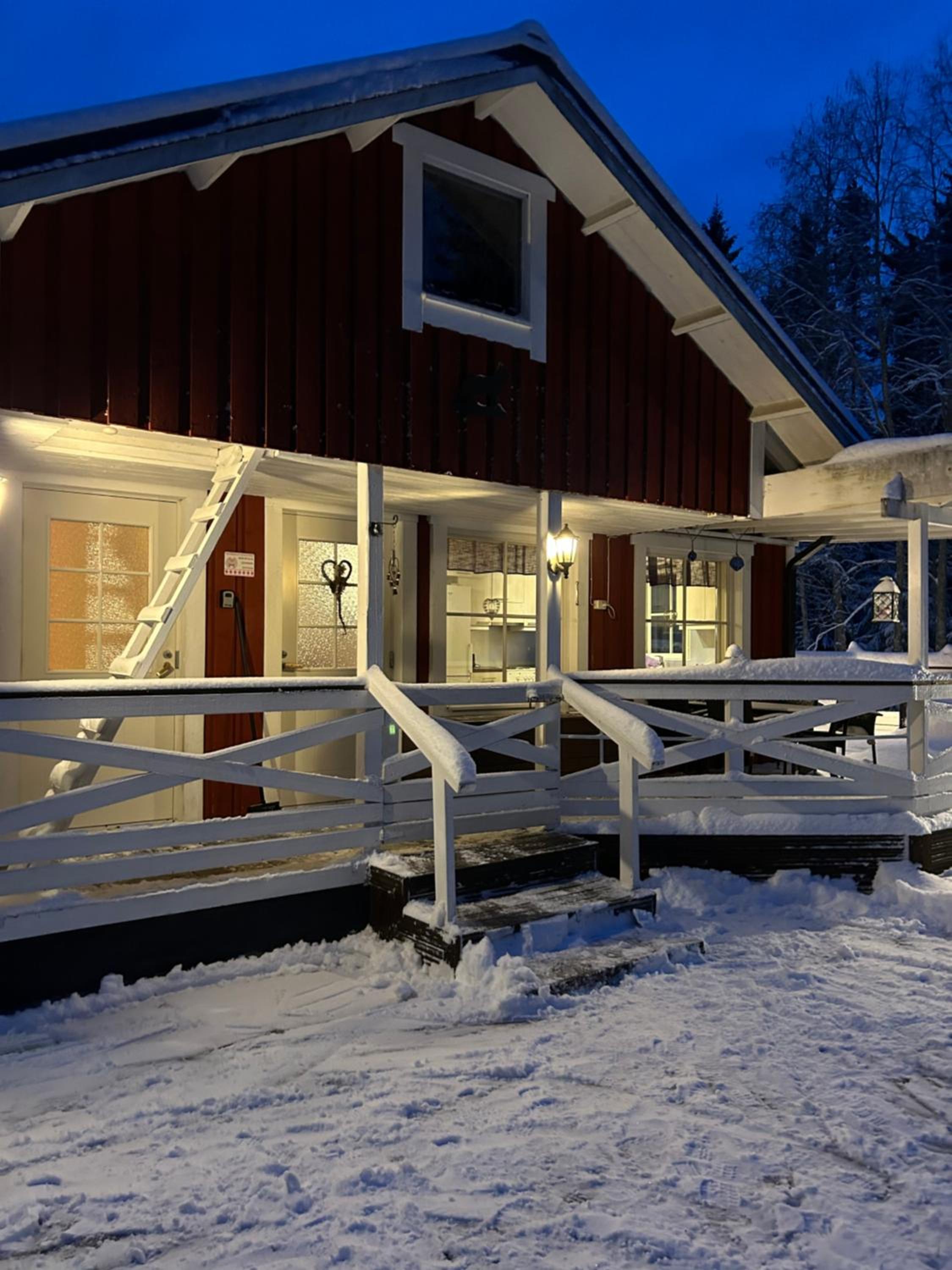 Maaseutumajoitus, Kukkasaari