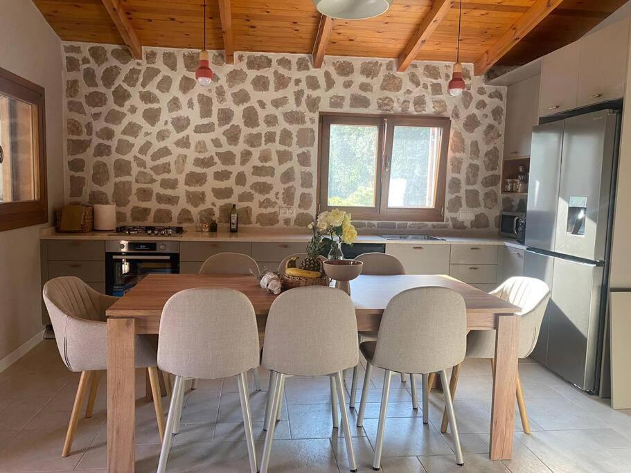 Iriti's Villa & Dahlia Studio