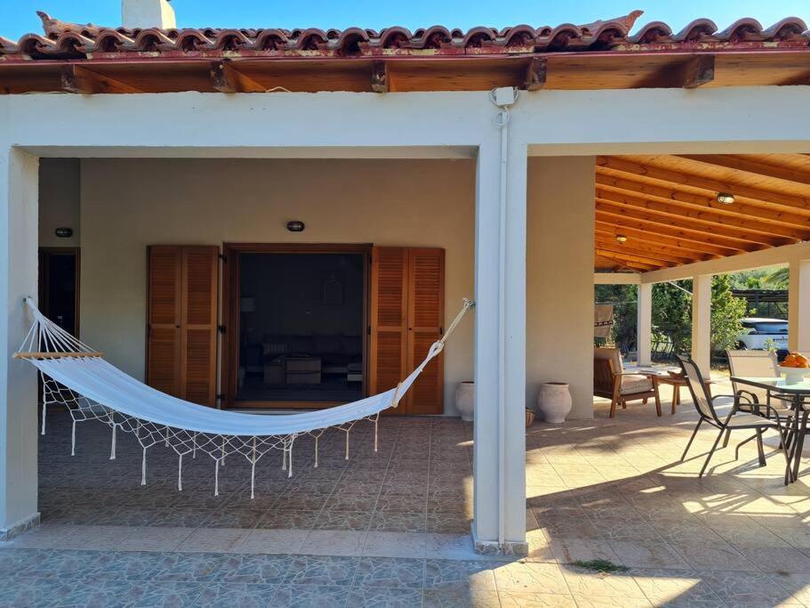 Iriti's Villa & Dahlia Studio