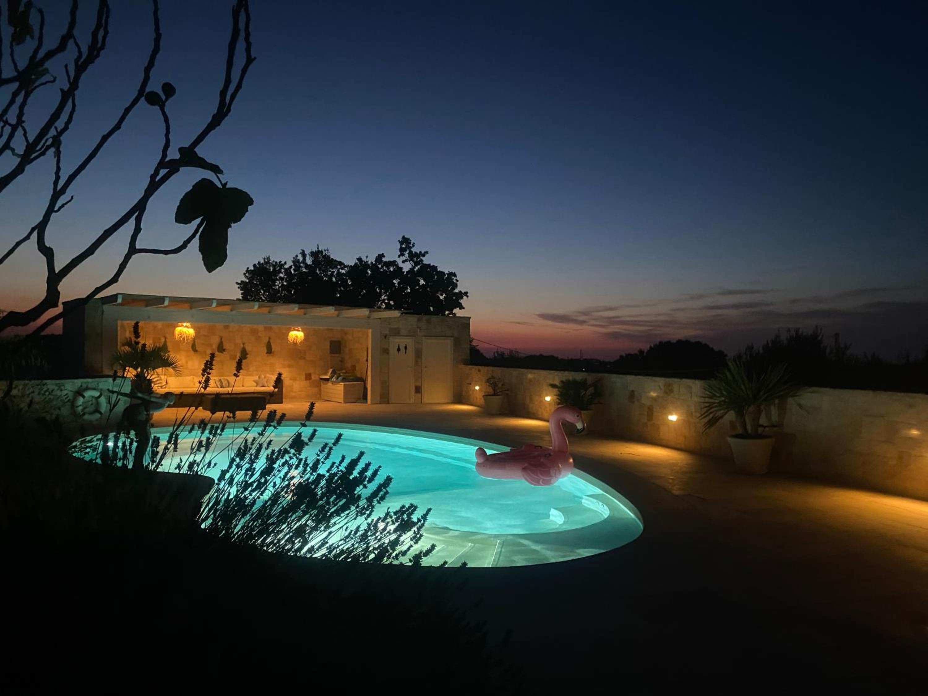 Trulli Clematis with Pool view 3