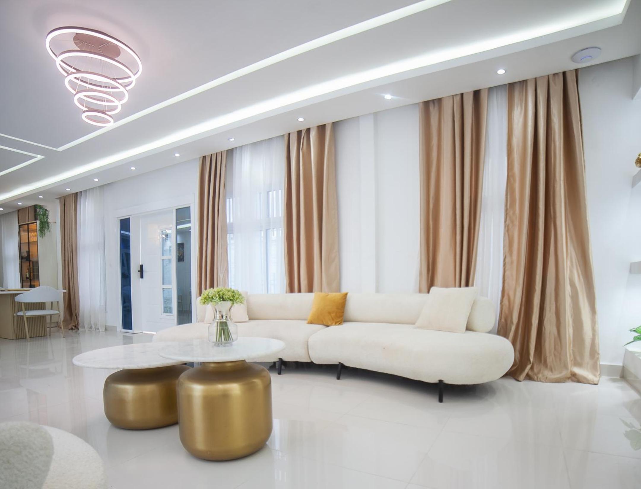 Kapreece Luxury Home