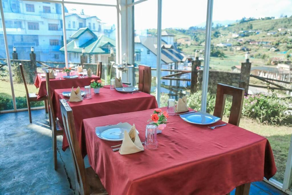 Villa Grand Mellow Nuwara Eliya view 2