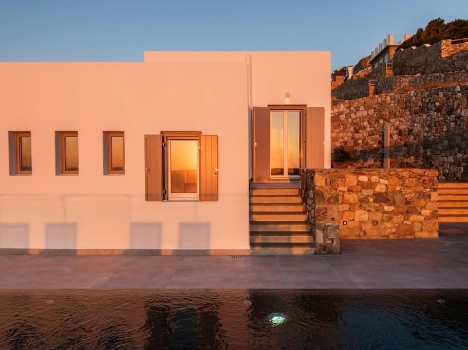 Templo y Mar IV by Mykonos Mood view 5