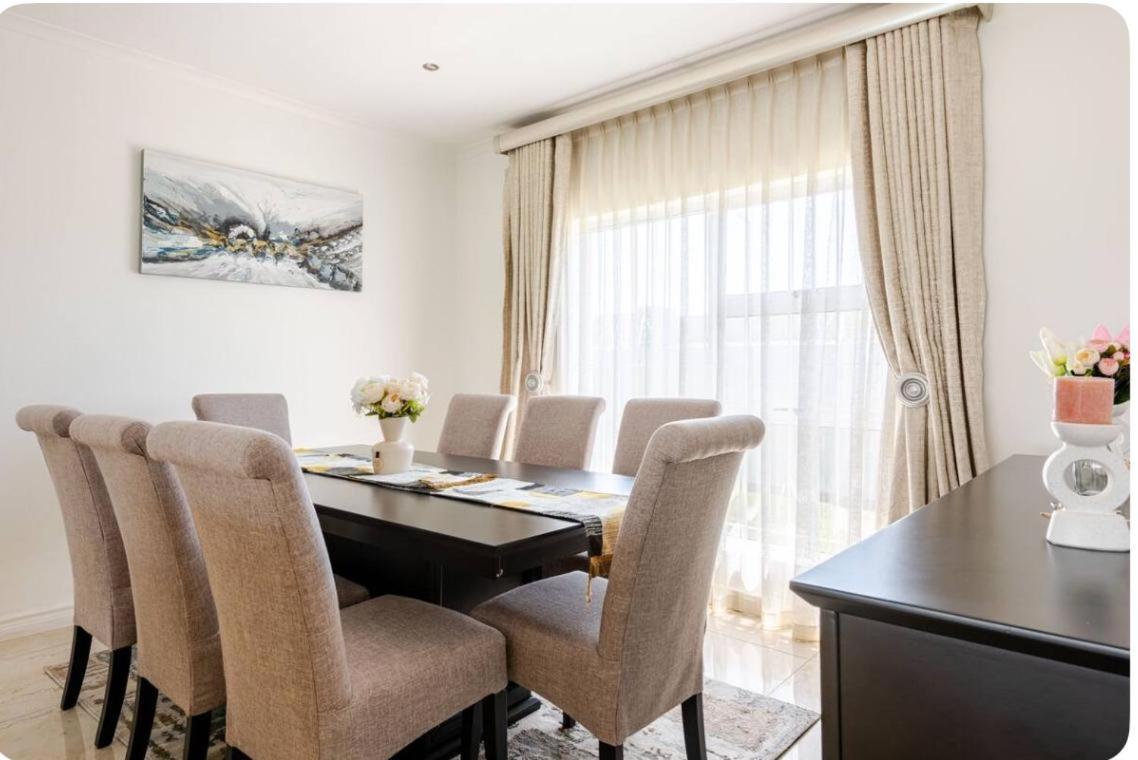 JDBA Homes of Luxury view 3