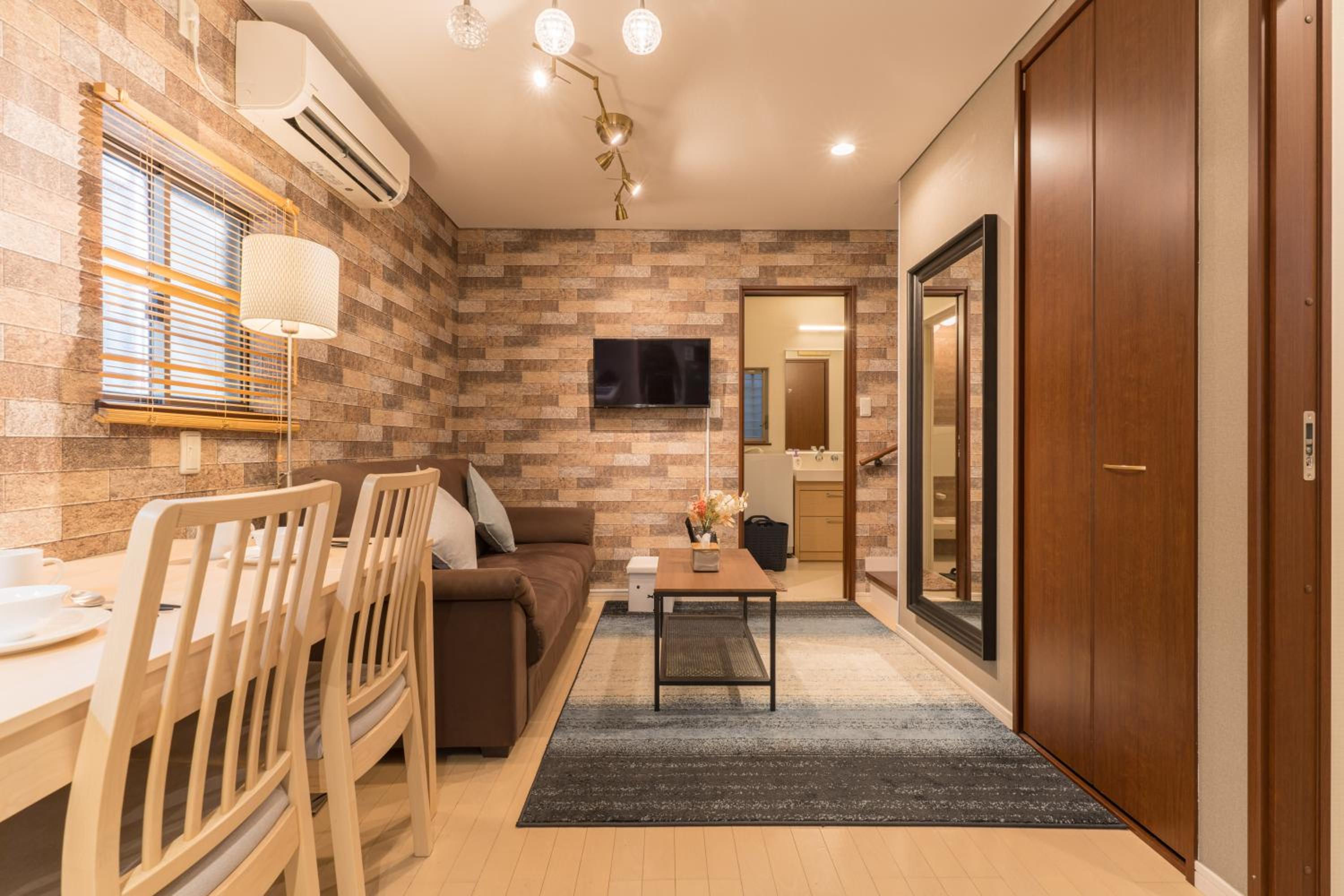 New design Cozy 4ppl 2-story Family House 2br&tub