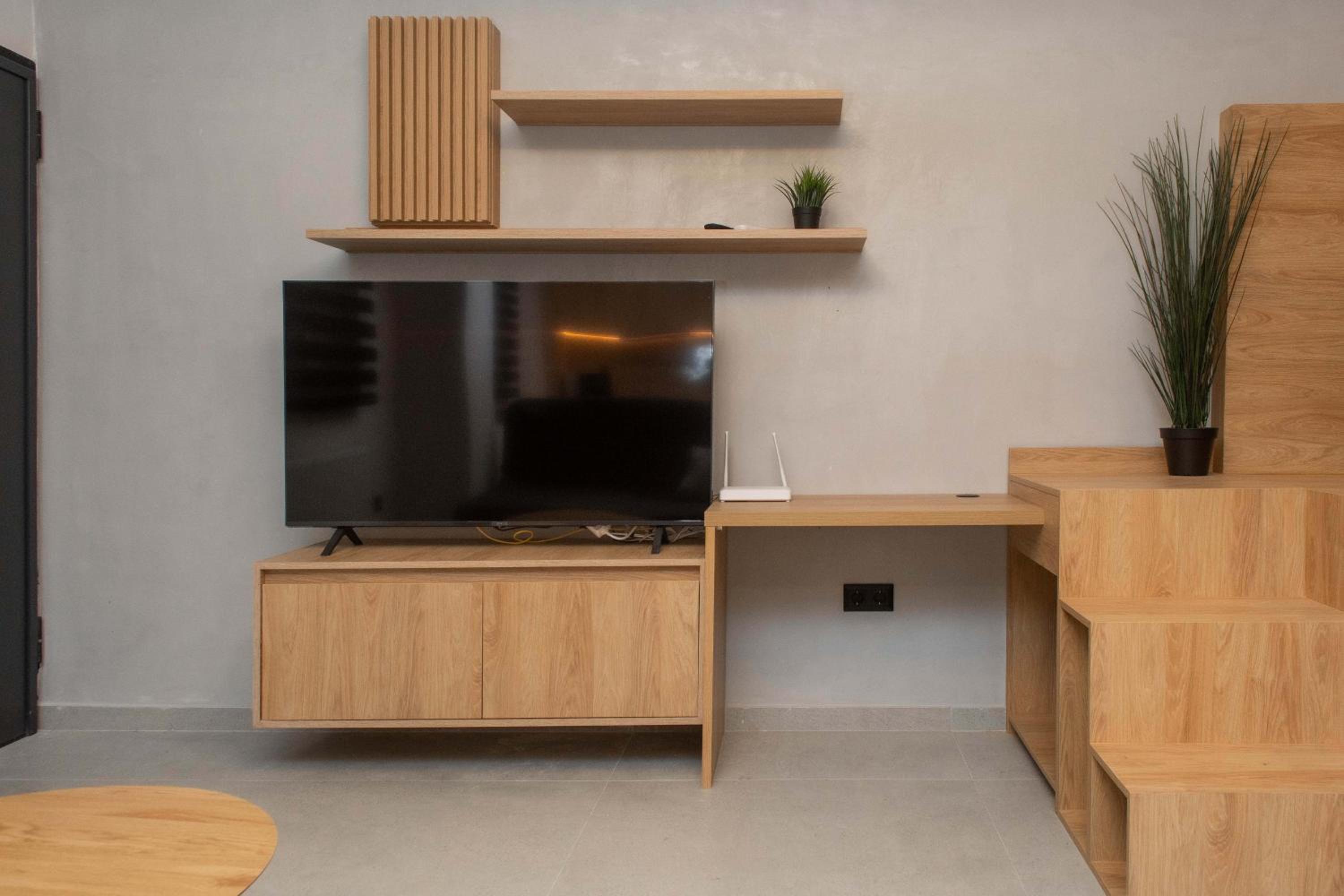 Central Deluxe Spacious Studio