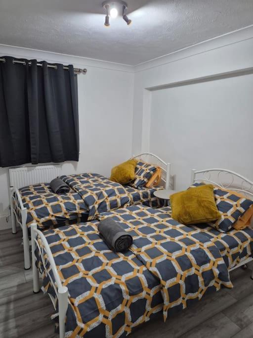 Exclusive 2Bedroom Flat in Battersea Sleeps 5