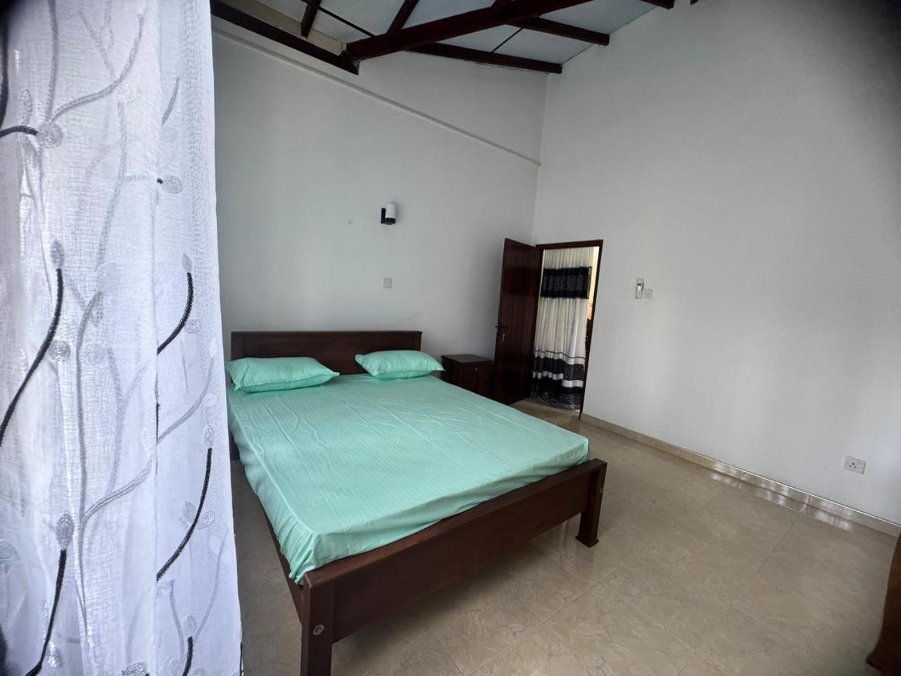 Salt bay Guest House Weligama