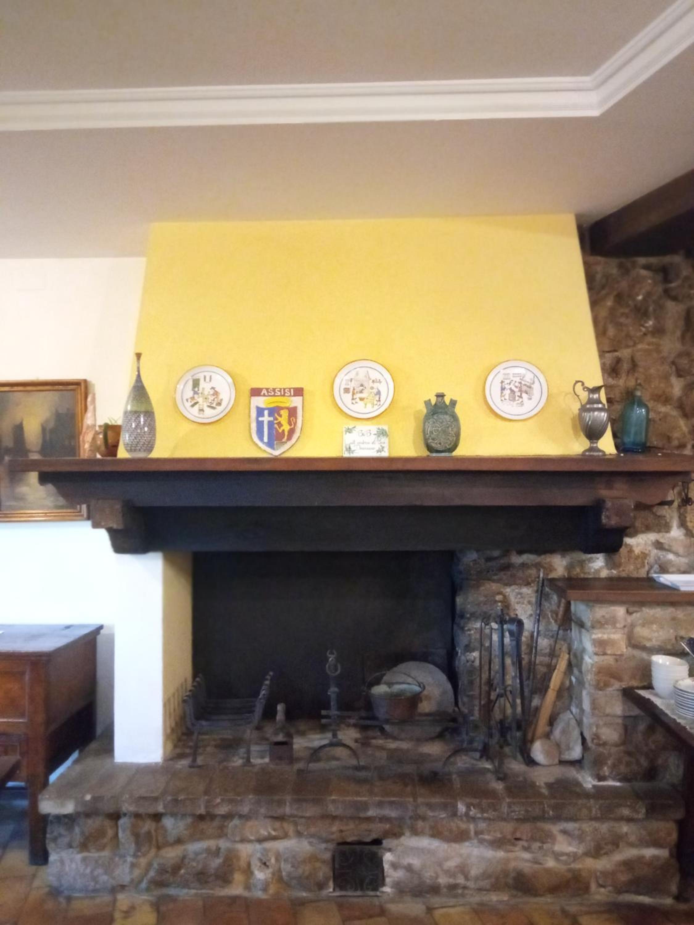 All'Ombra di San Damiano
