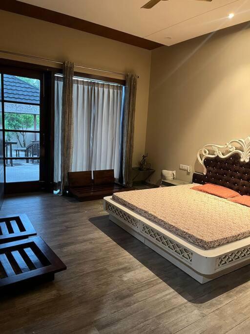 VacationBuddy Sukhami Villa, Amritsar view 5