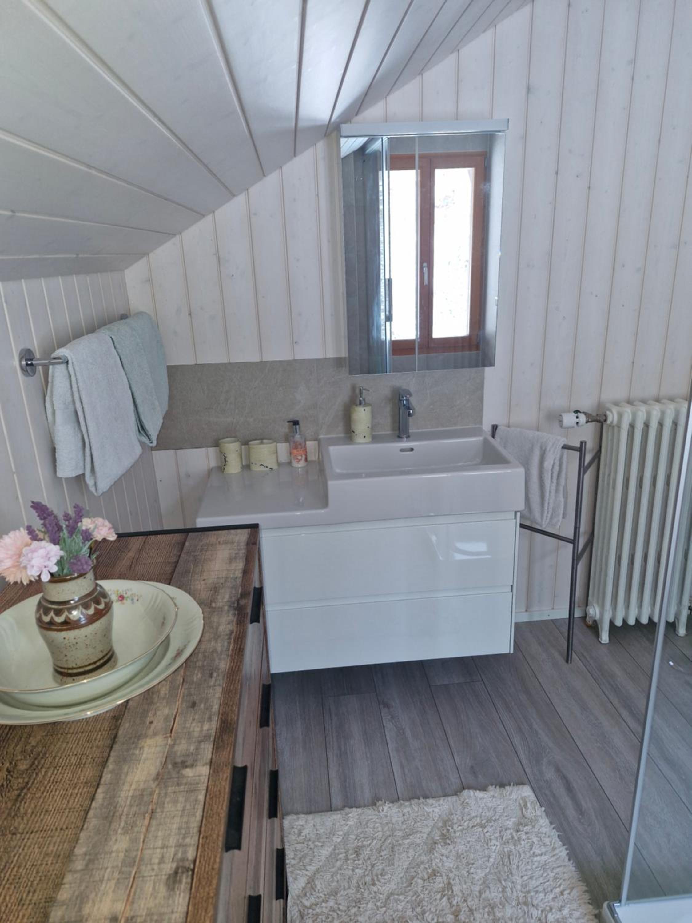 Traditional chalet in Wengen - Top Floor