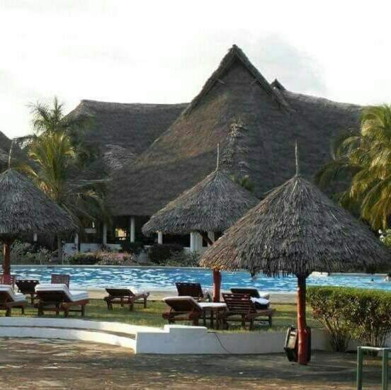 Flappy Beach Villa Malindi Mambrui