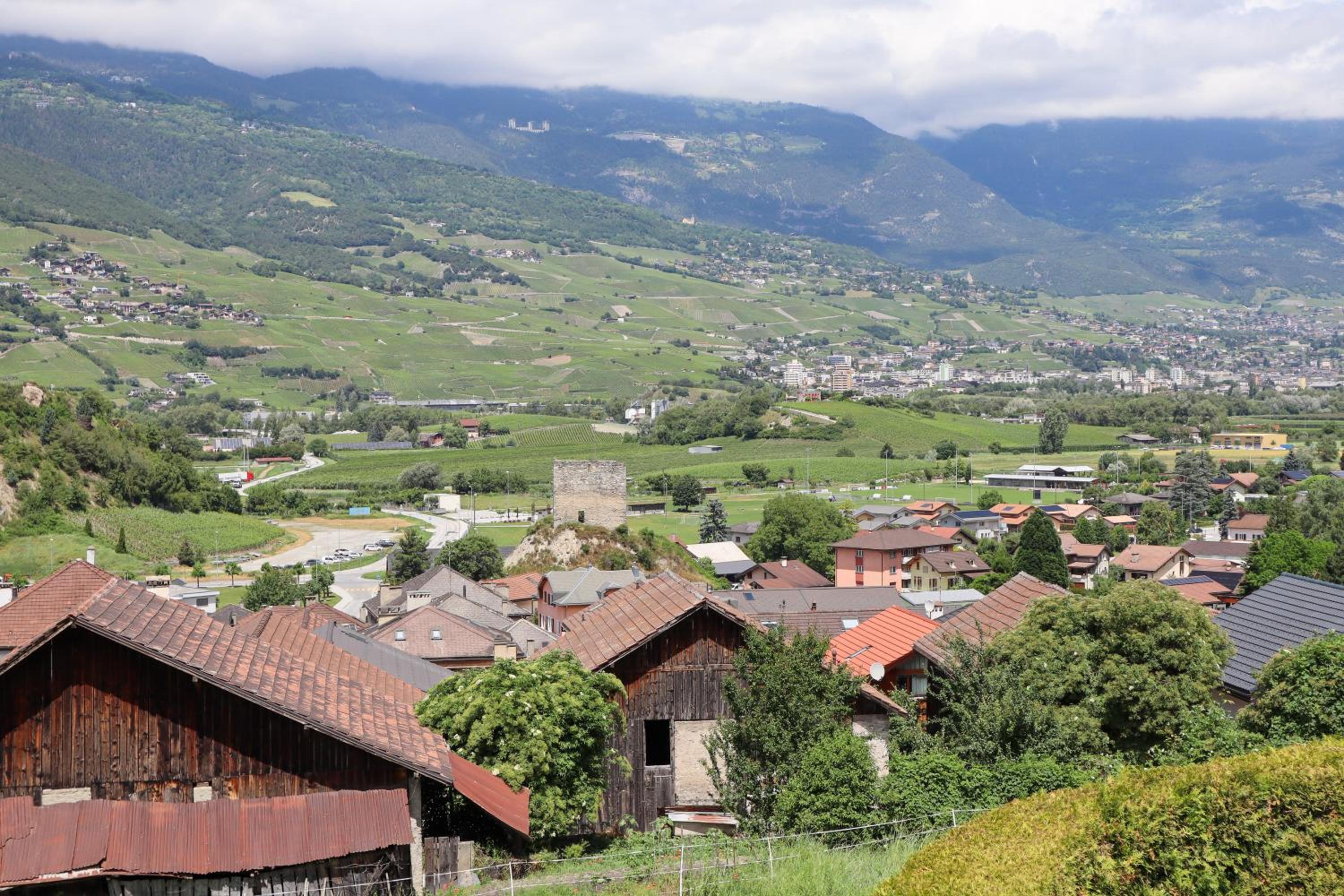 Charmante maisonnette avec vue sur les montagnes