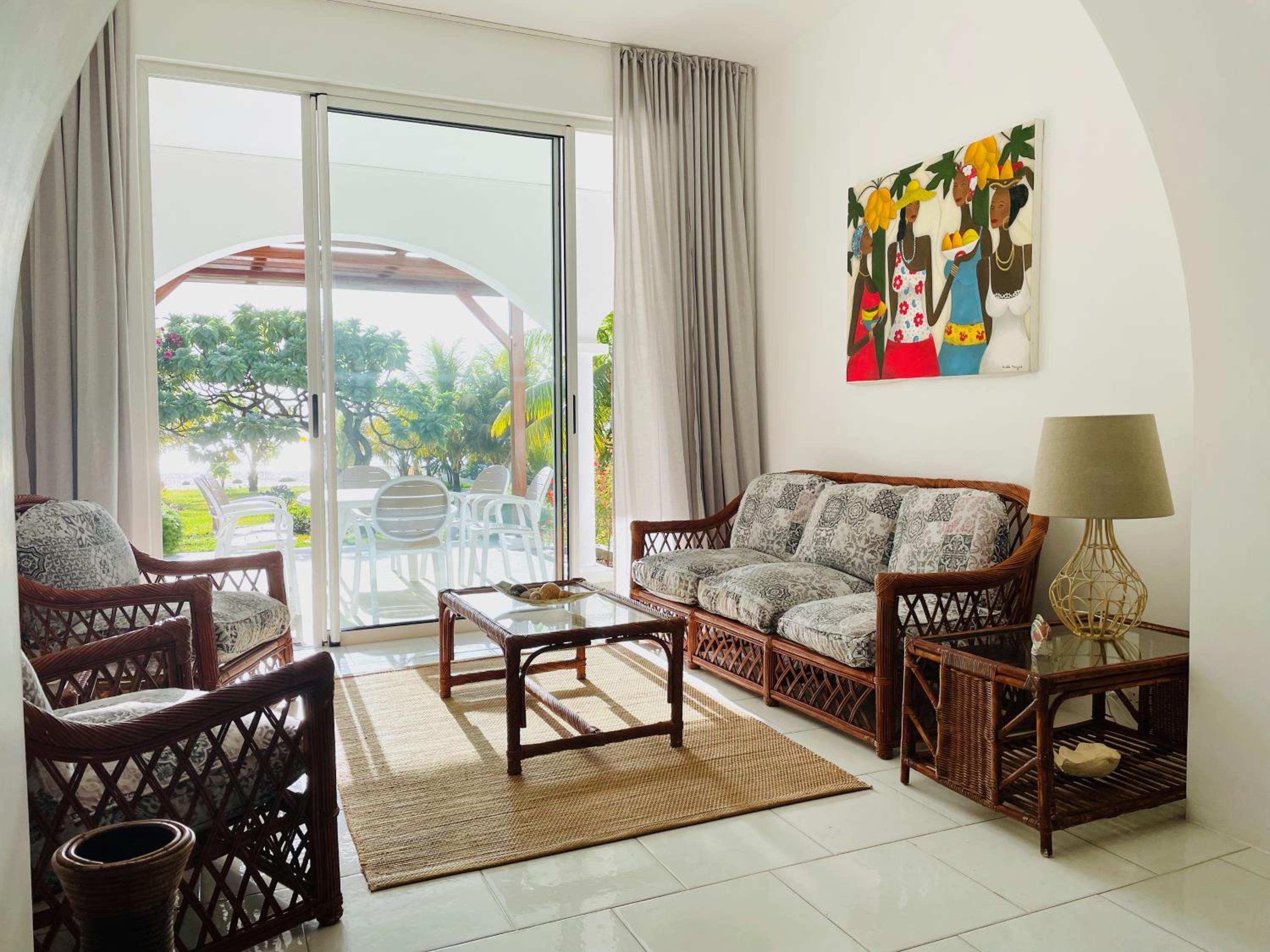 Beachfront Villa Miramar, photo 27