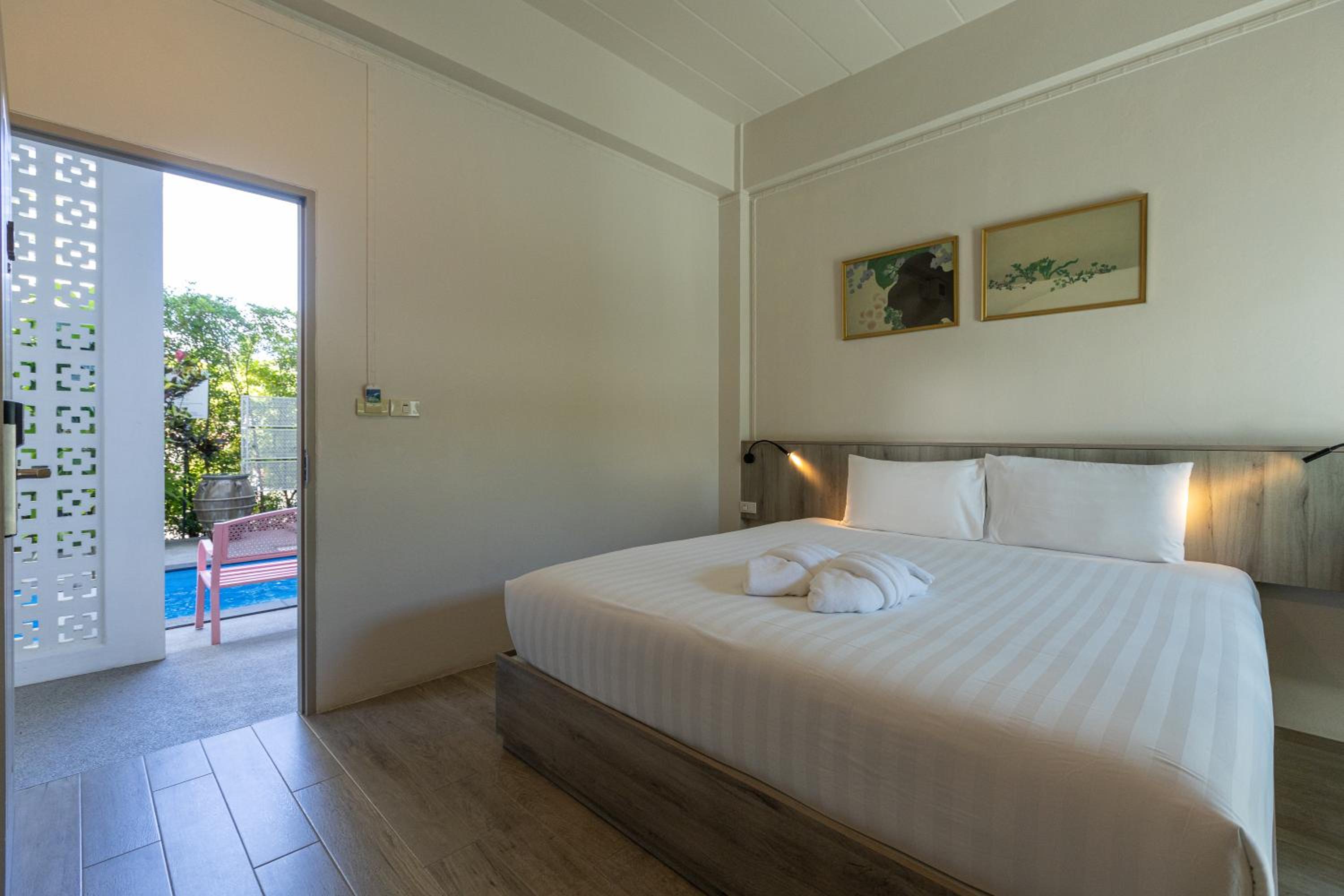 Ang Pao Hotel Phuket
