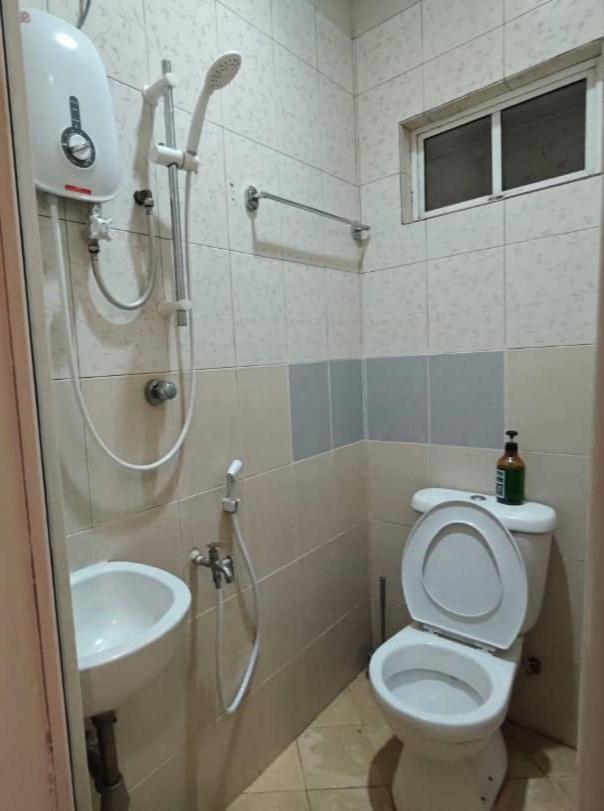1 Jalan Jaya 7, walking distance to HUKM