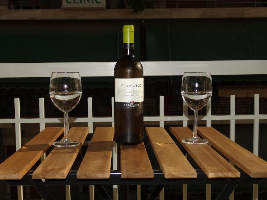 Near by Acropolis photo 1