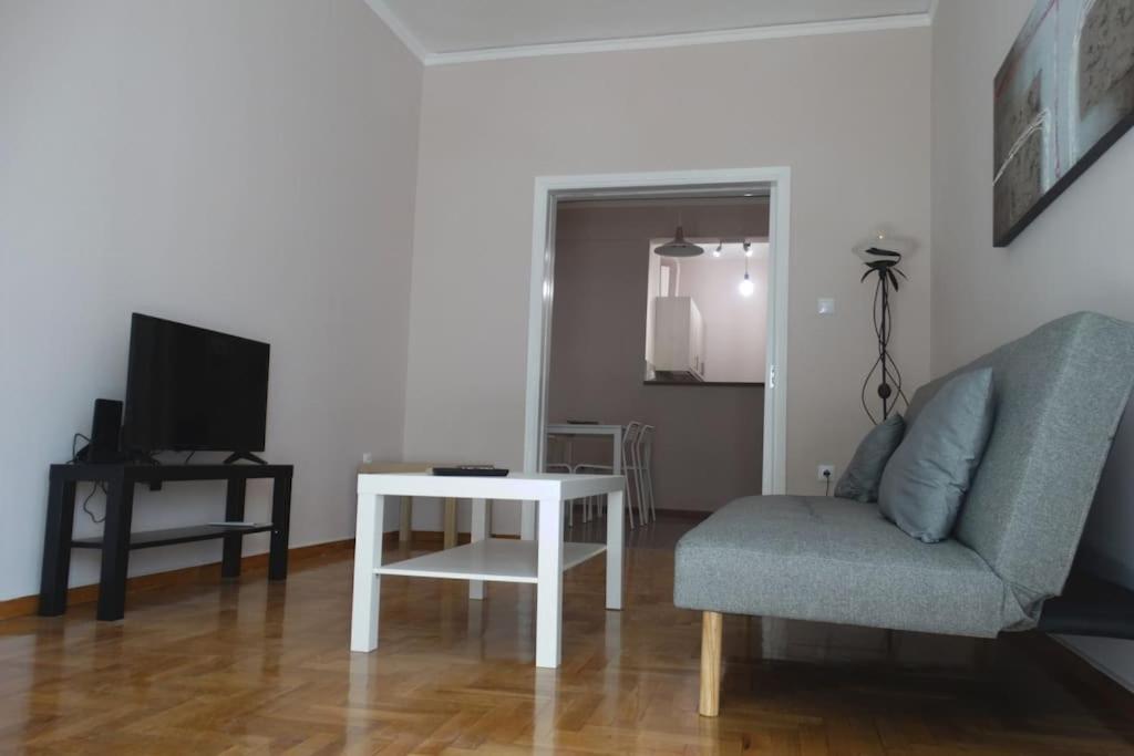 Near by Acropolis photo 4