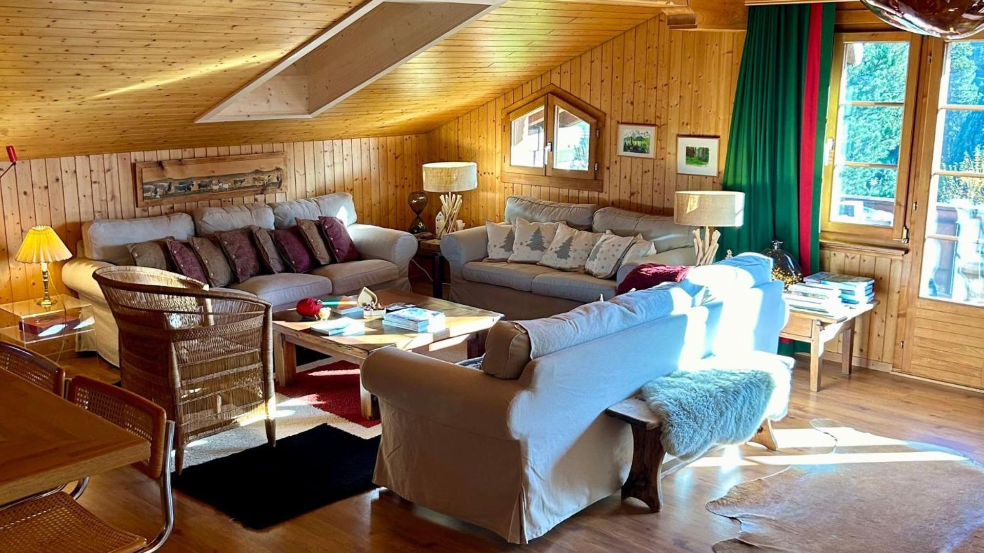 Gstaad - Cozy spacious Flat right in the village