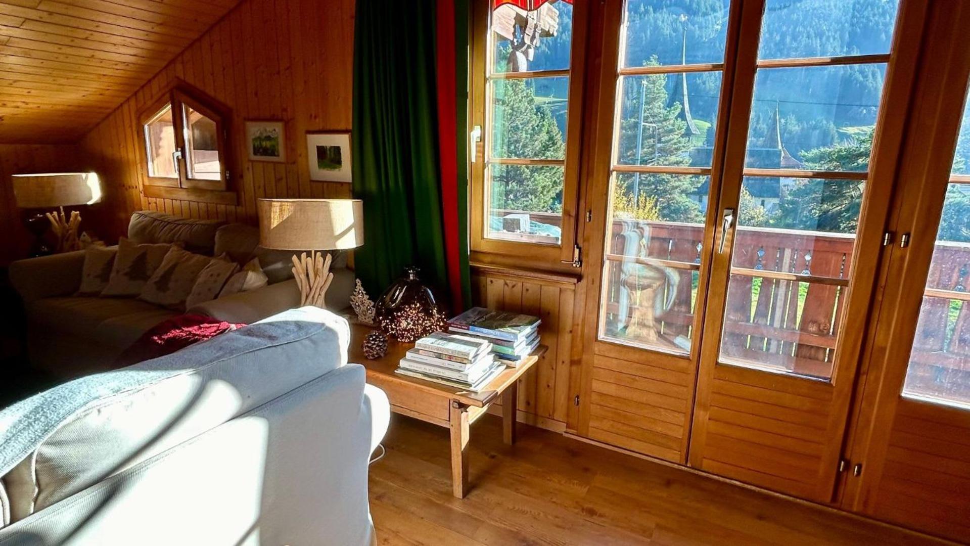 Gstaad - Cozy spacious Flat right in the village