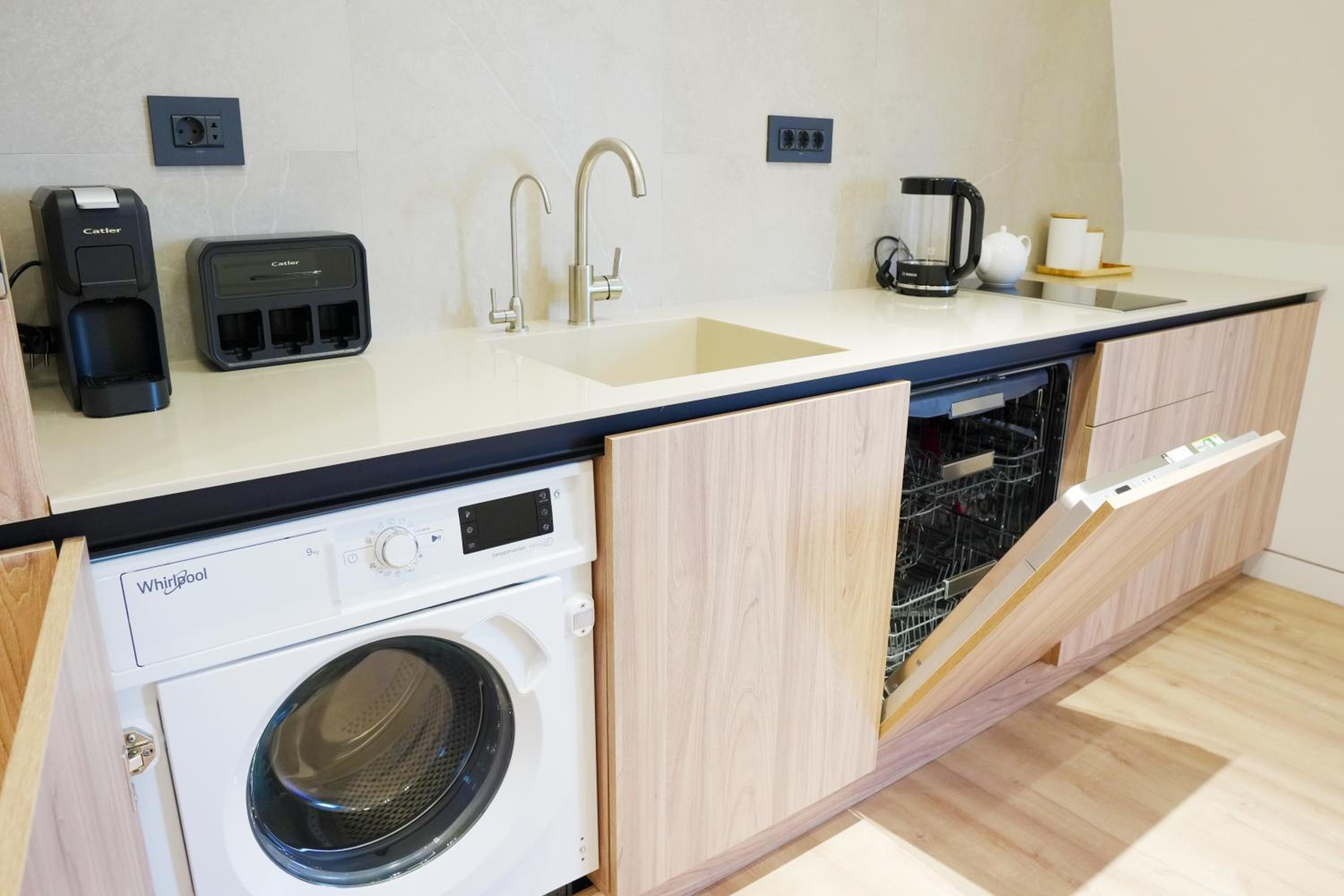 Luxury apartment in White City - Flame Room