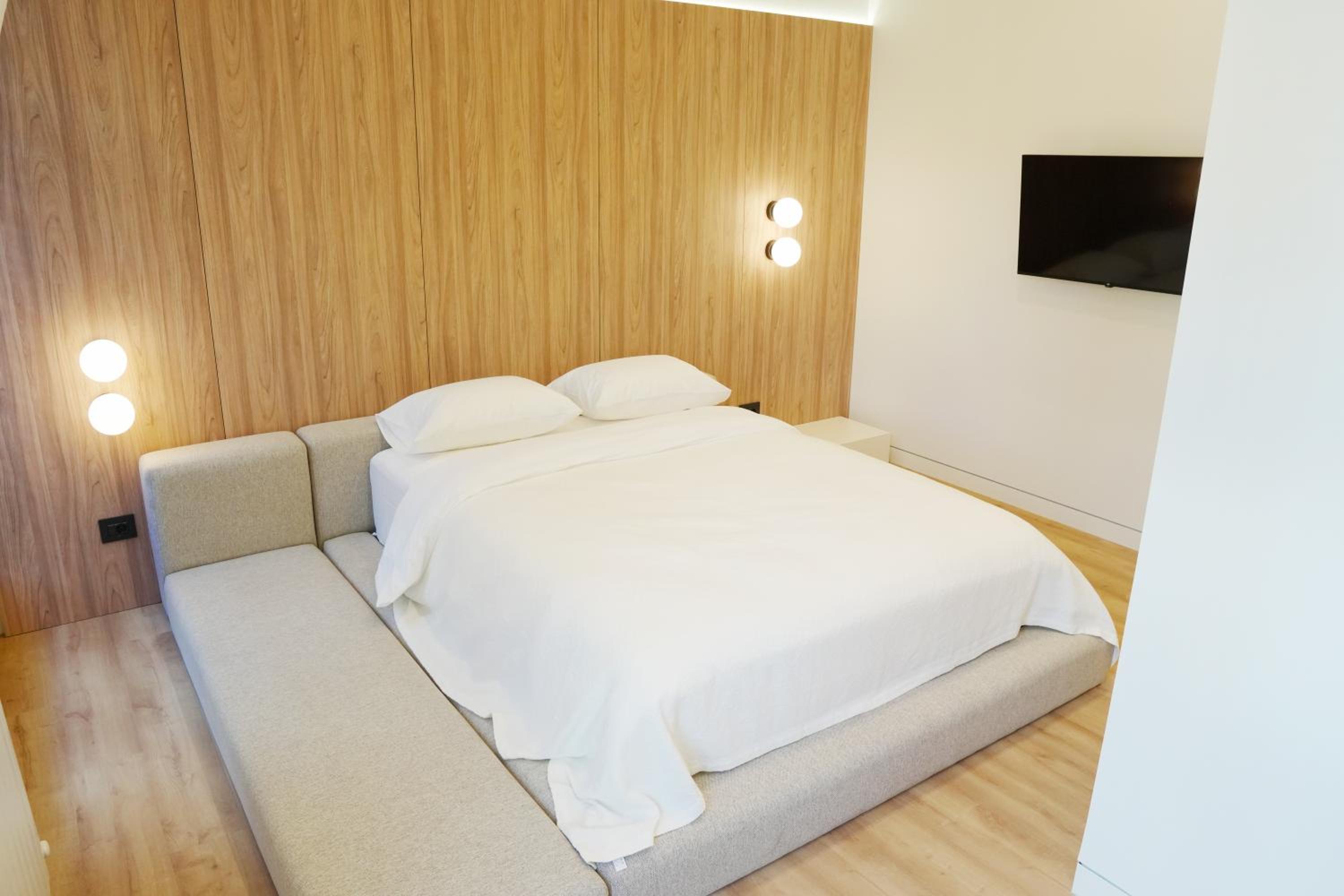 Luxury apartment in White City - Flame Room