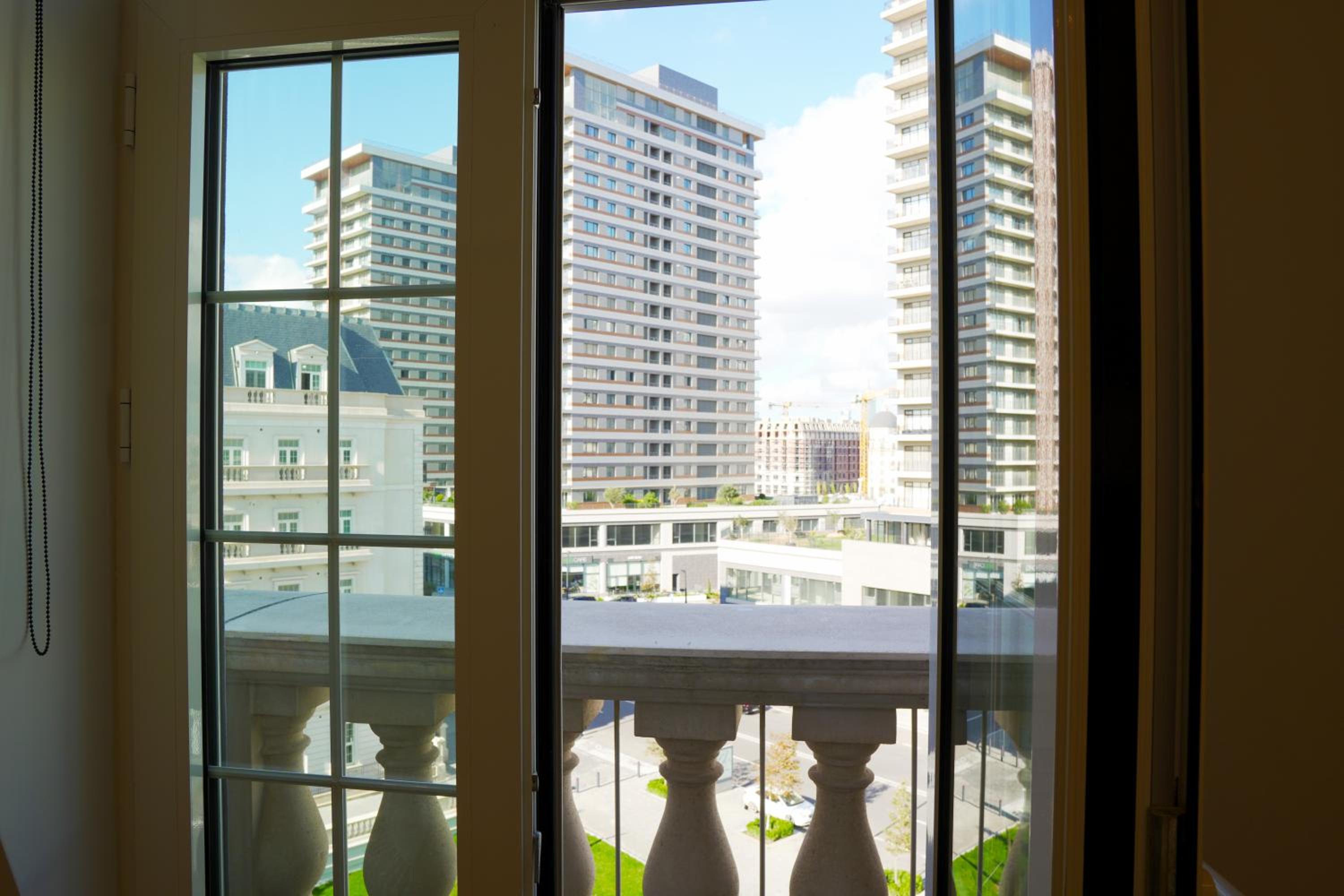 Luxury apartment in White City - Flame Room