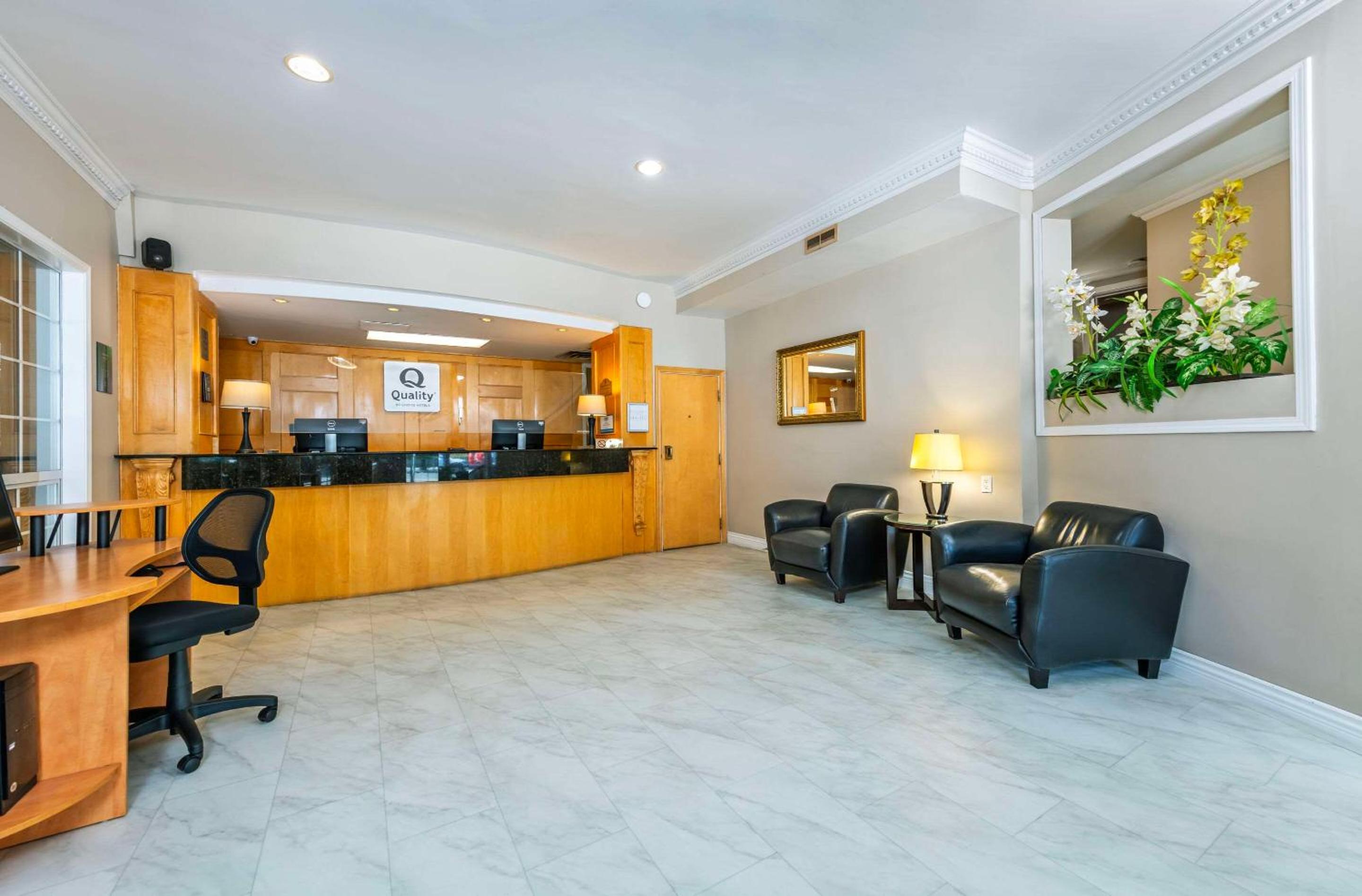 Quality Inn Downtown Inner Harbour