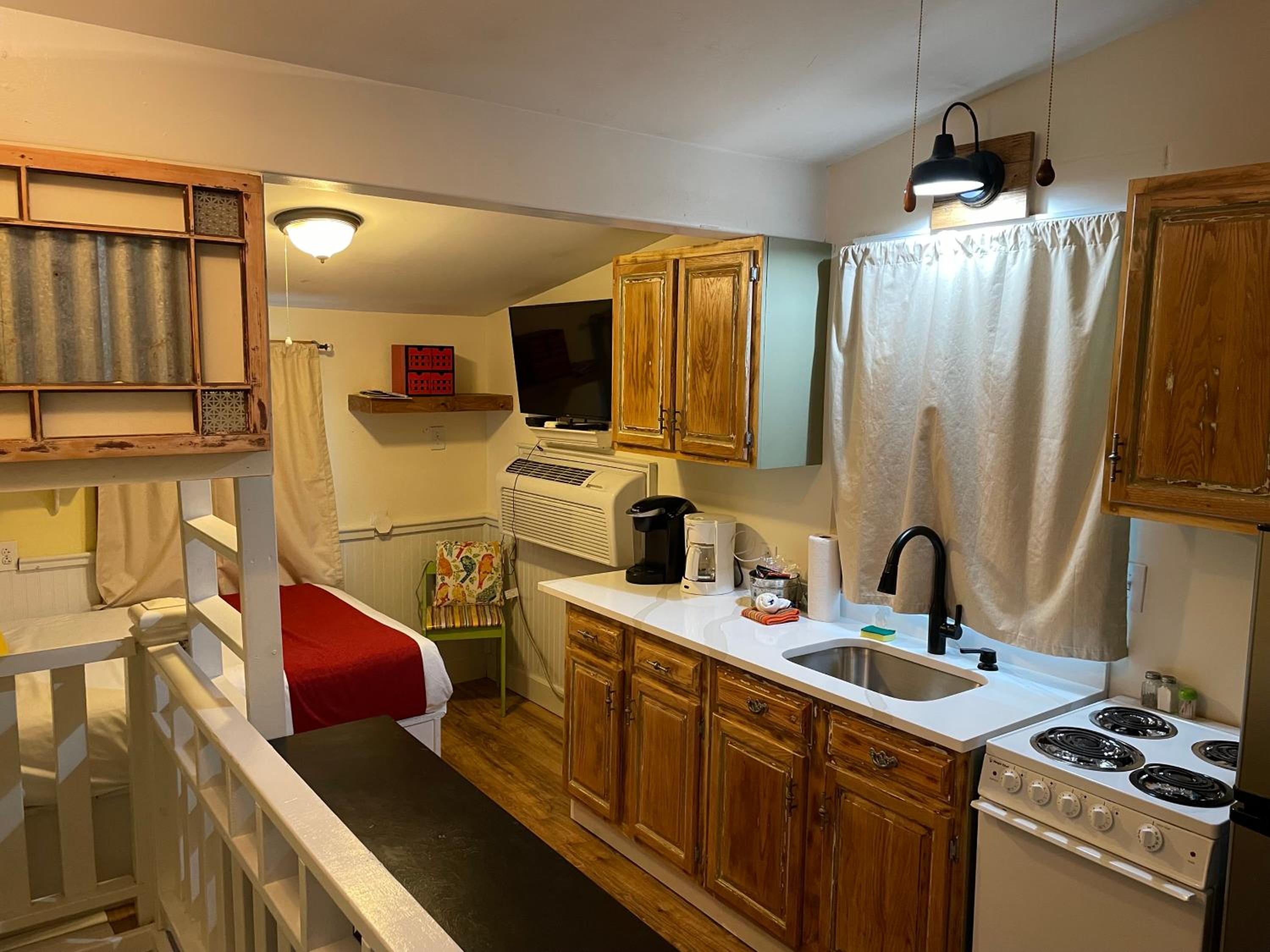 Caretakers Apartment-Split level Full Bed with European Bath Pet Friendly fee applies view 5