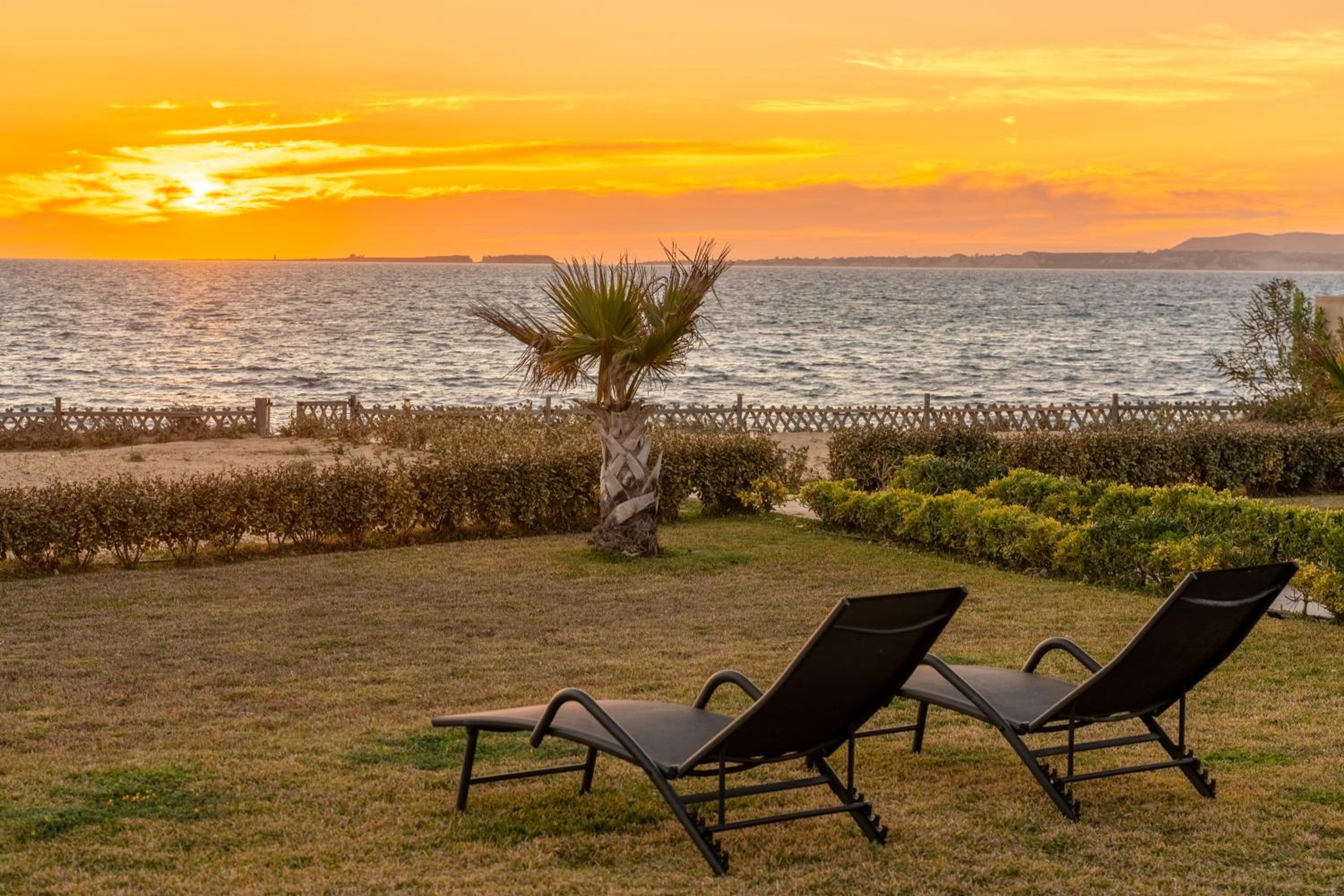 Sandoa Residence