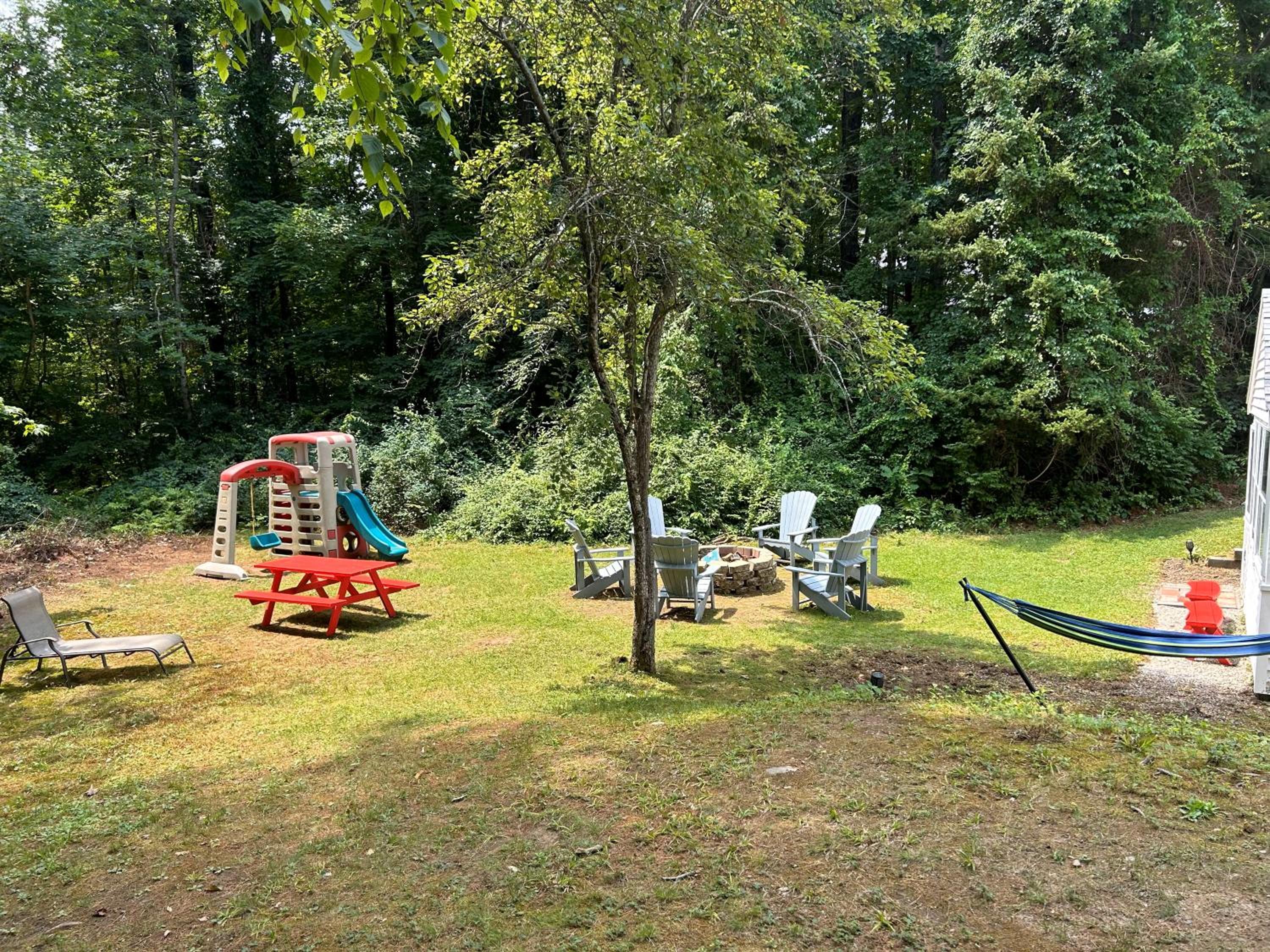 Melvin Village - 5 Bed 3 Bath Arcade Near Lake Pet Friendly fee applies view 5