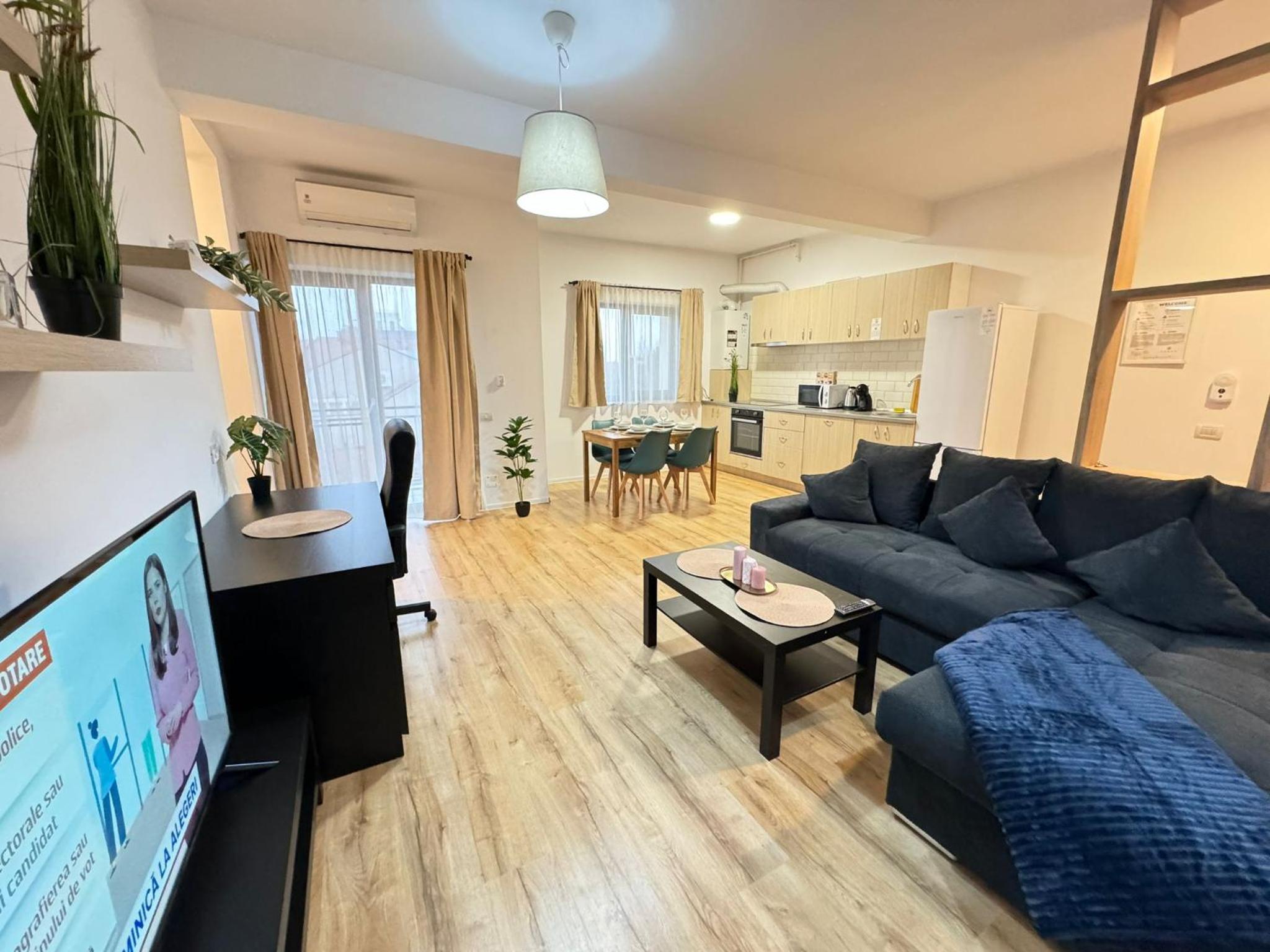 GLAM APARTMENTS Lipatti near Iulius Mall and City Center