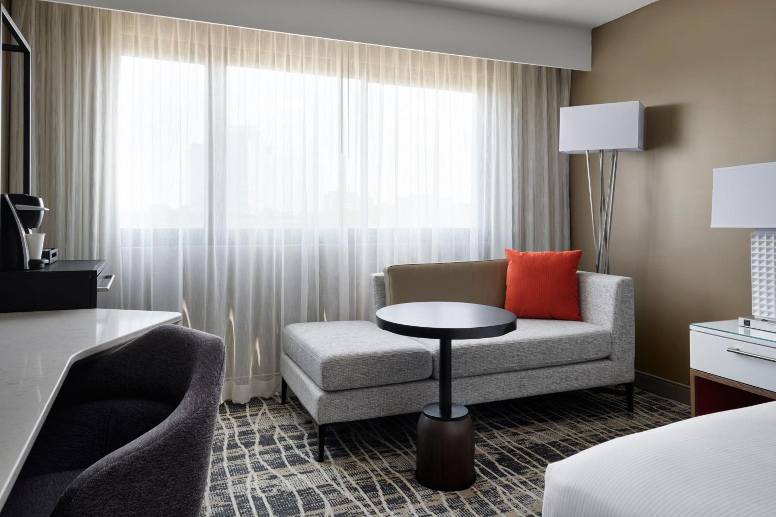 Nashville Airport Marriott-1