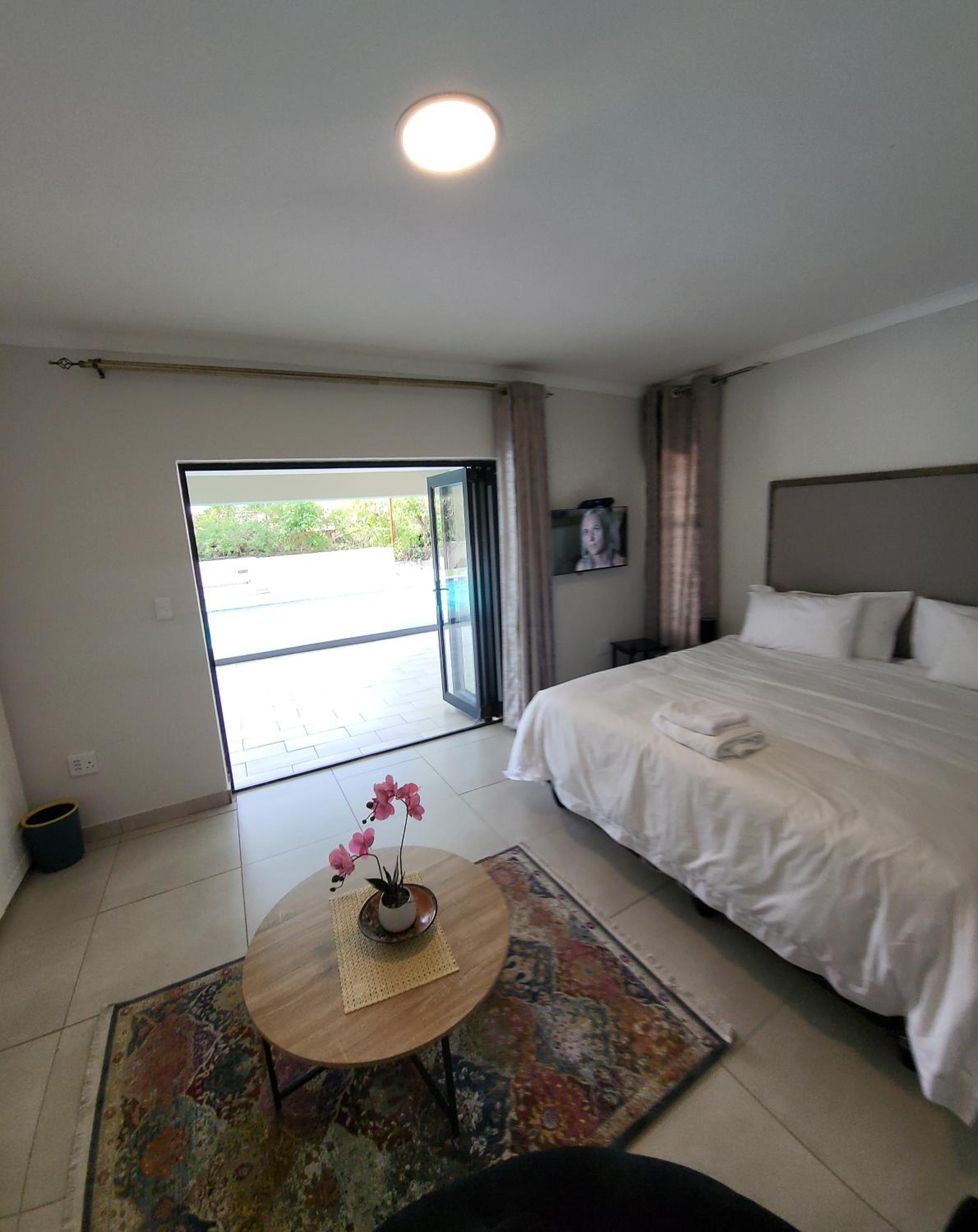 honeymoon suite